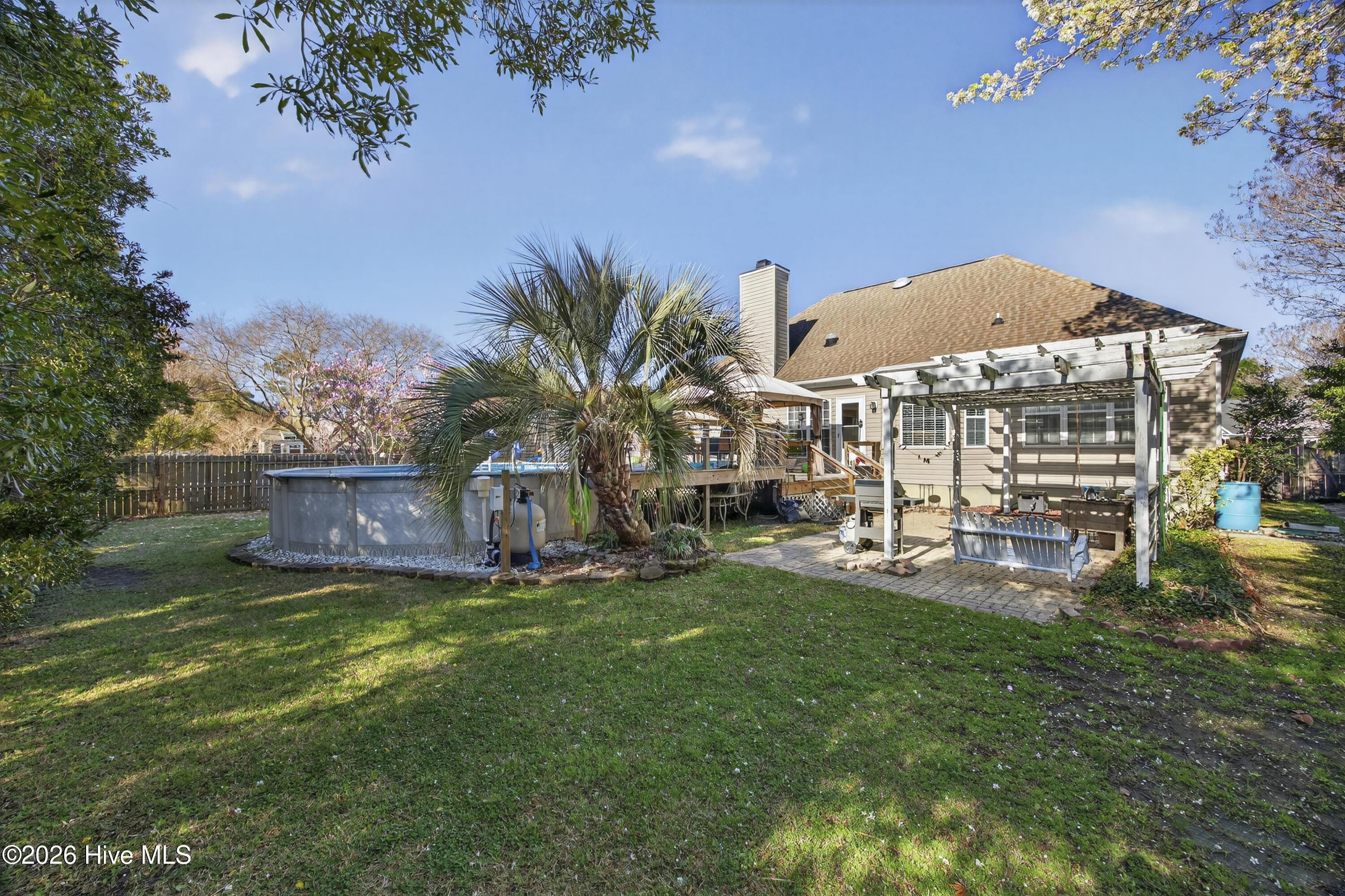 100560276 | Photo 36