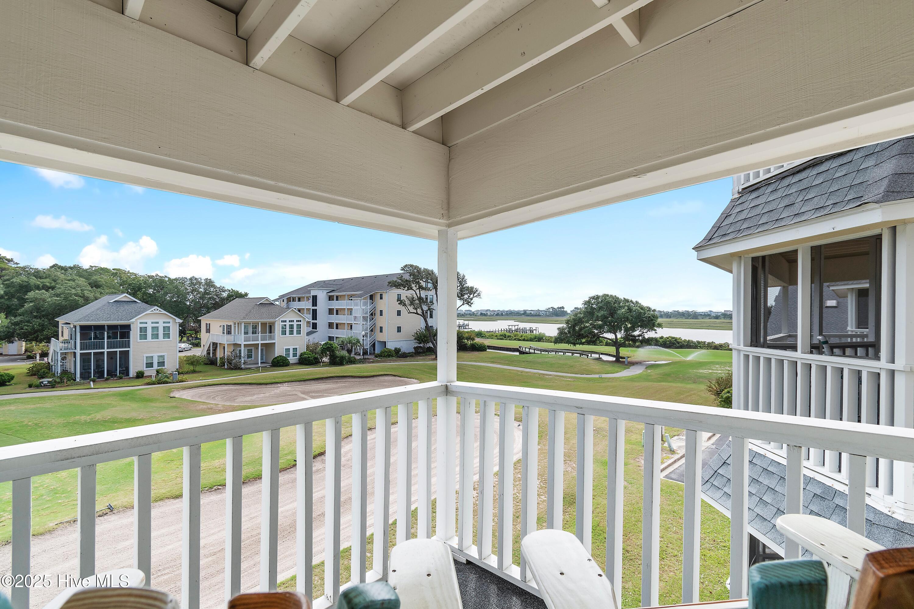 100537972 | Photo 14