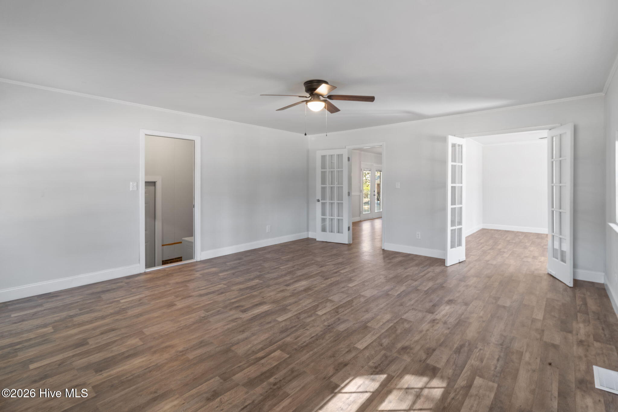 800 Little John Avenue, Jacksonville, NC, 28546