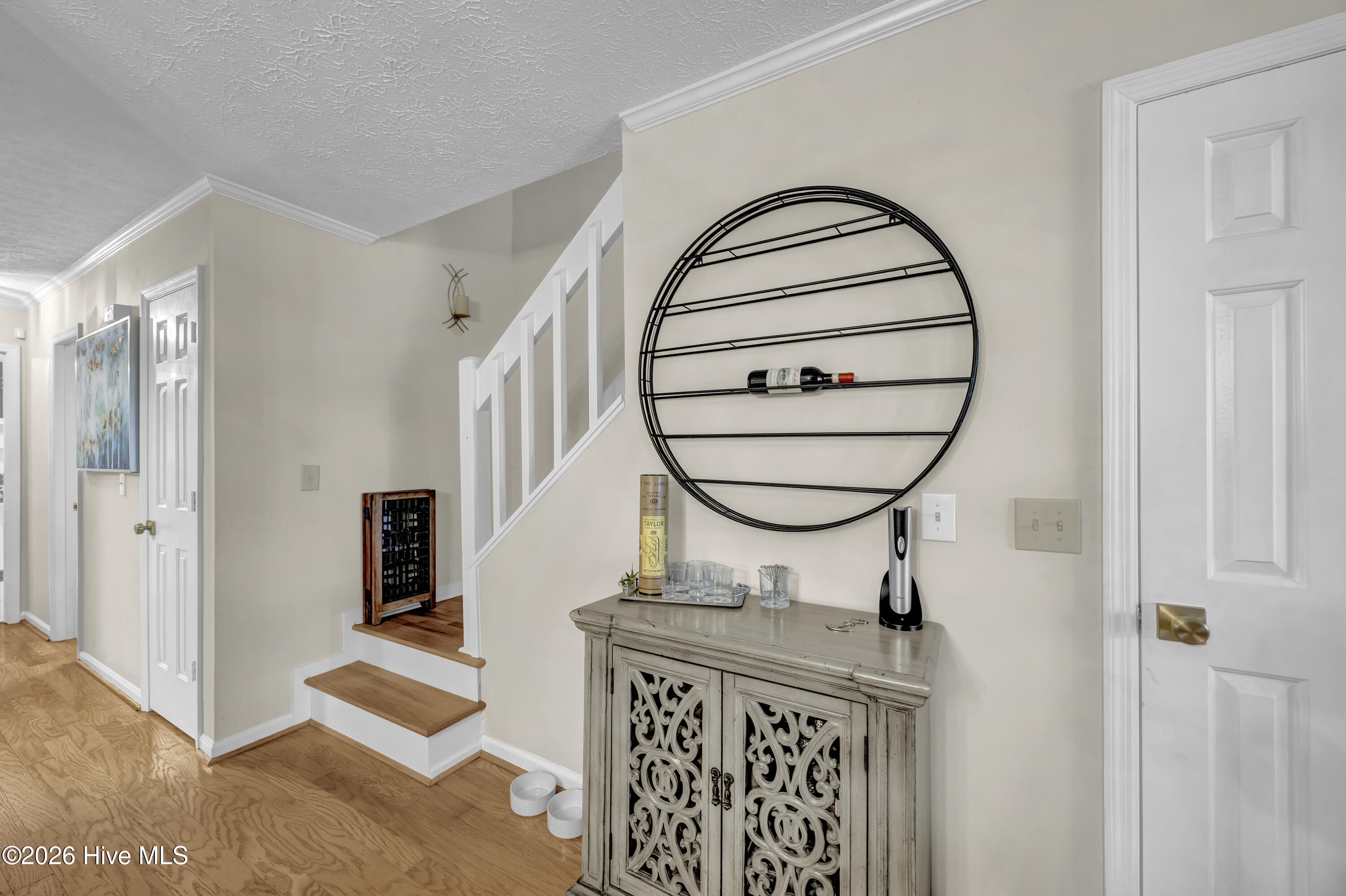 100550839 | Photo 21