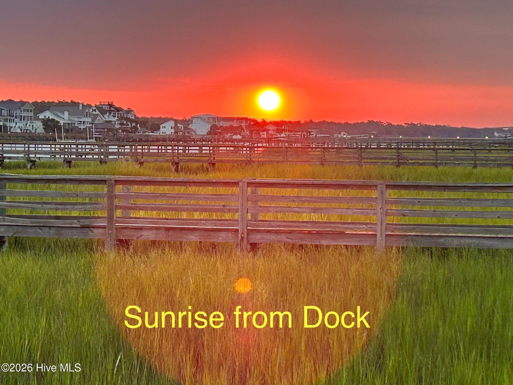 100553308 | Photo 57