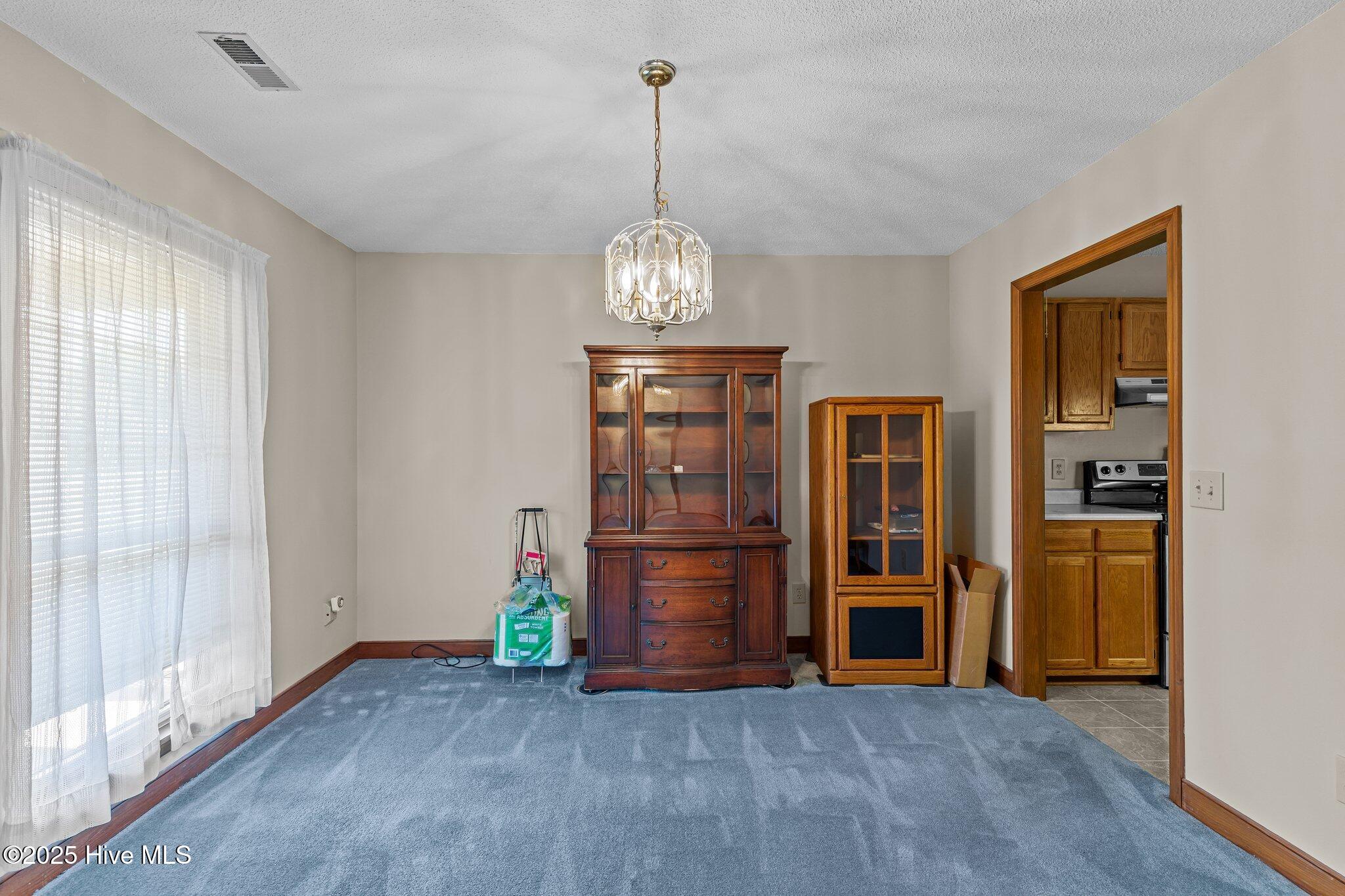 100514247 | Photo 19