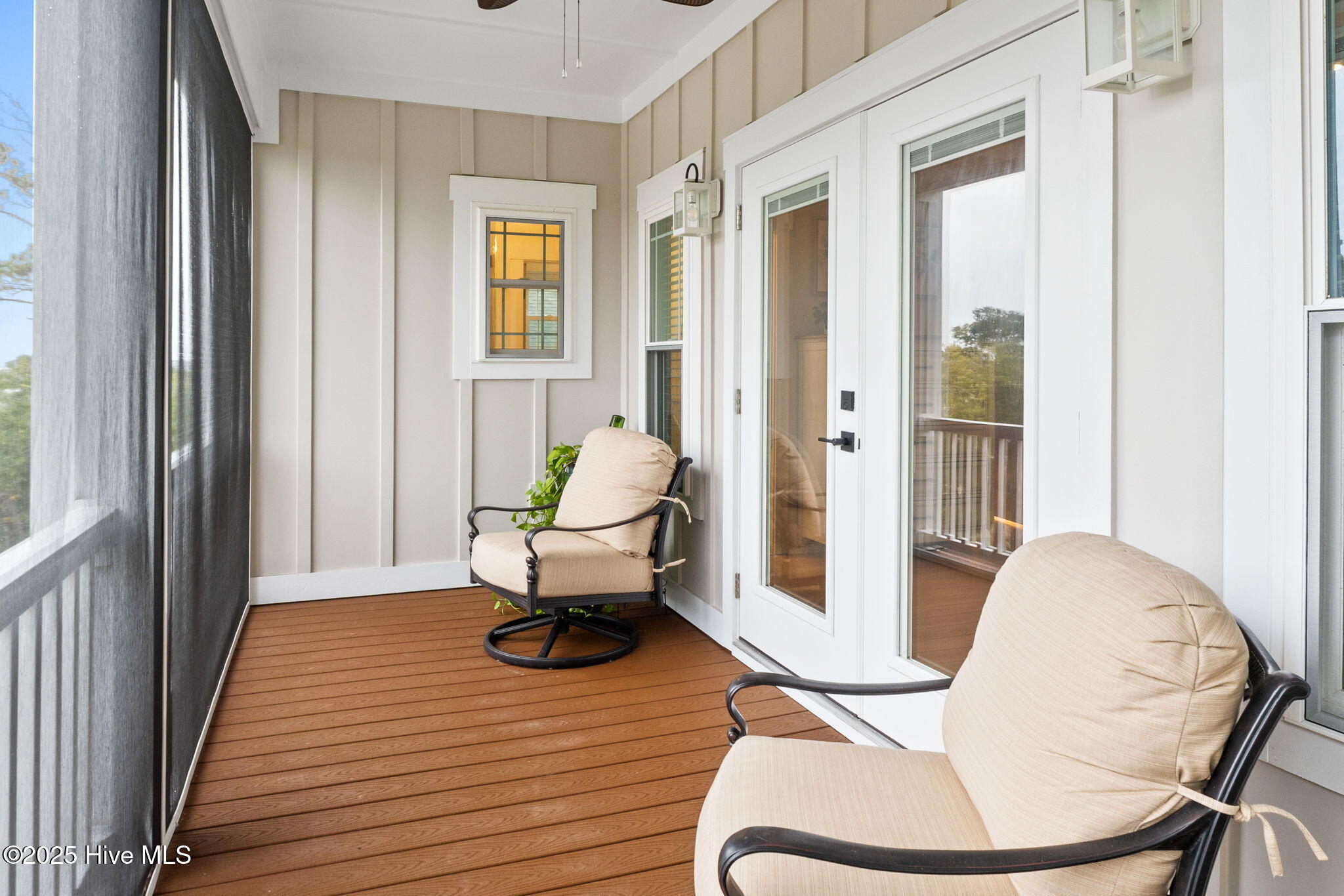 100539028 | Photo 68