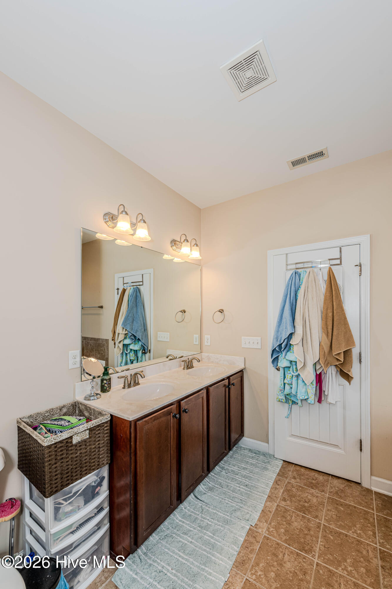 508 Louvre Lane,Jacksonville