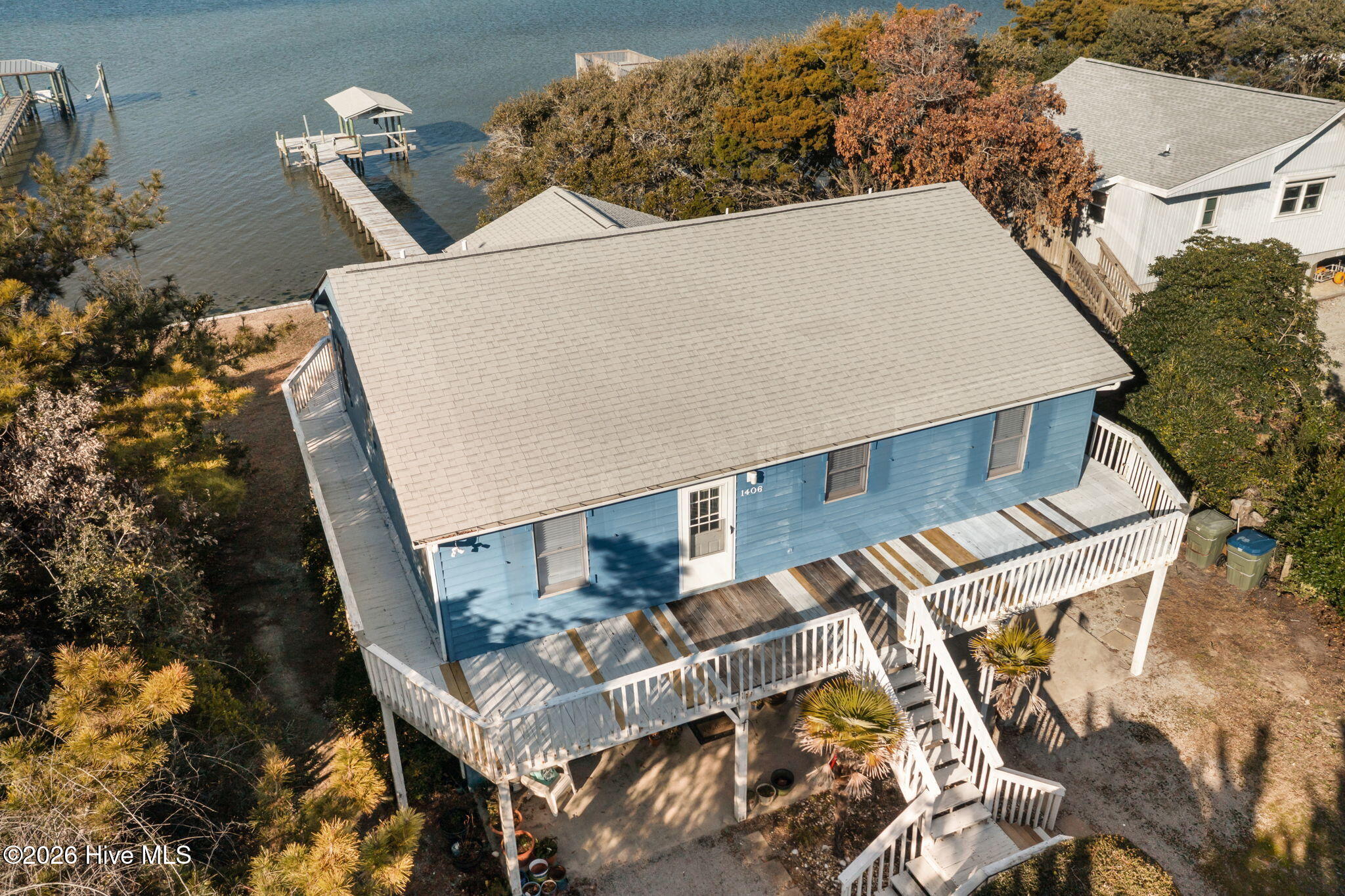 100551194 | Photo 11