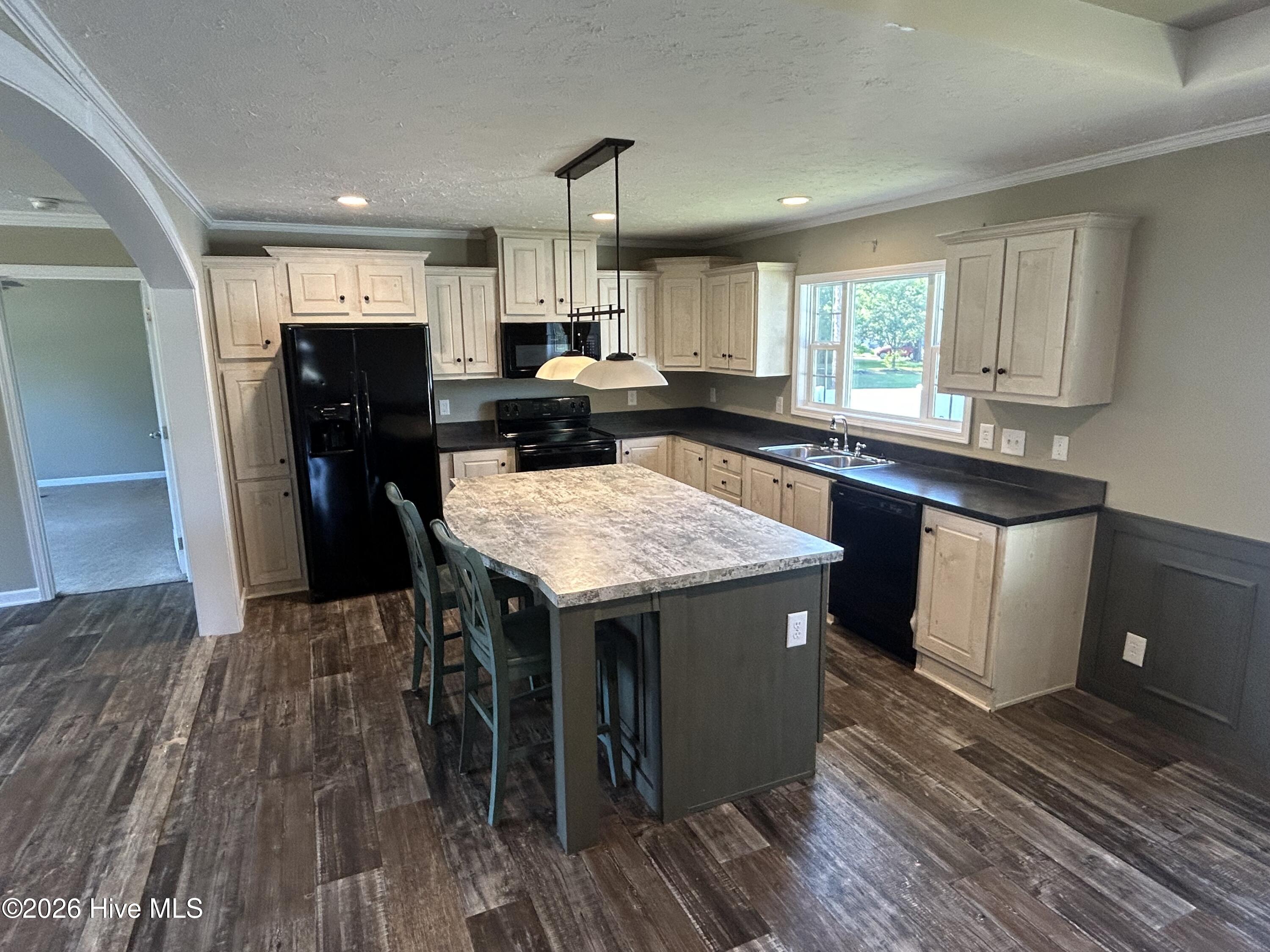 100559246 | Photo 14