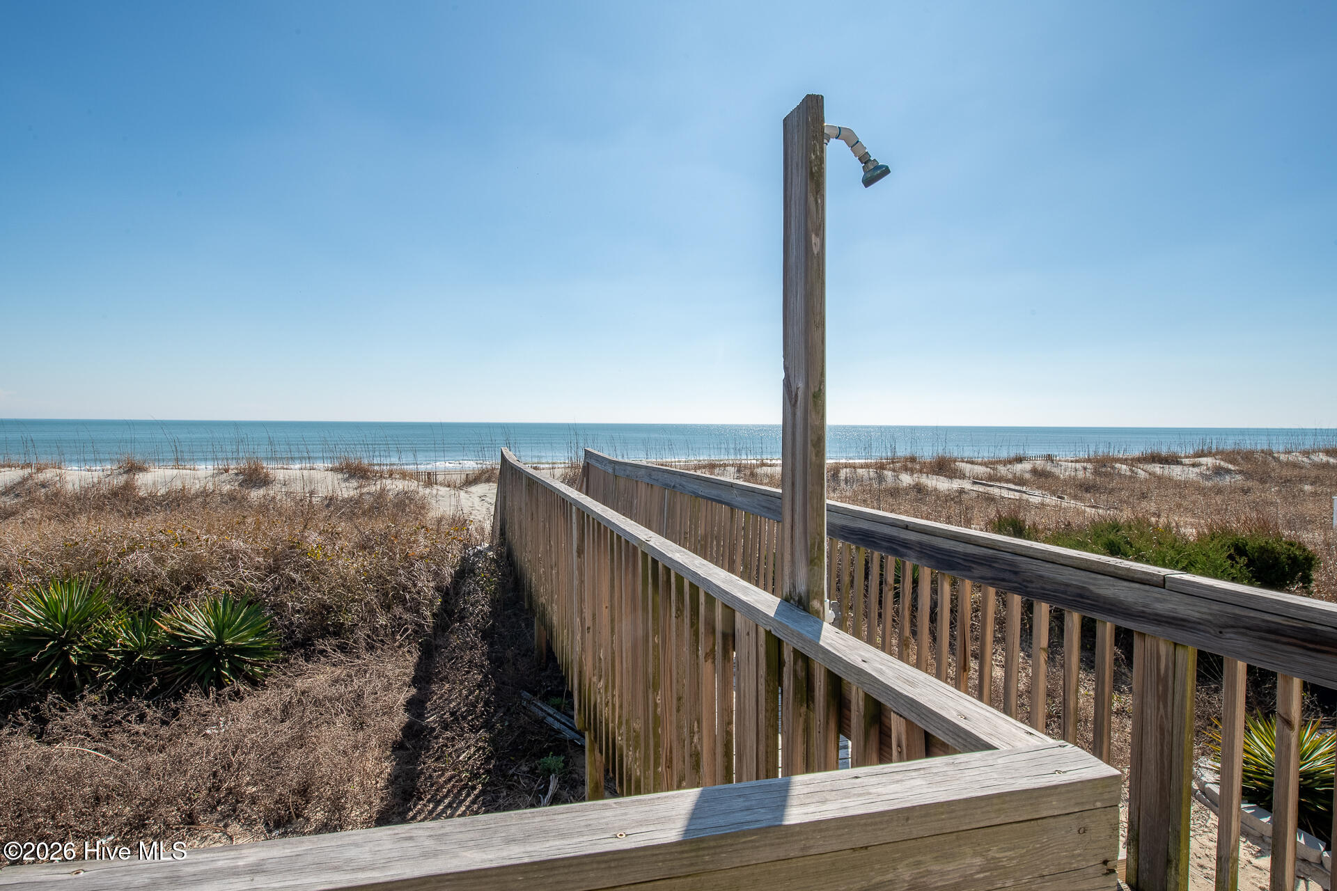 100558758 | Photo 48