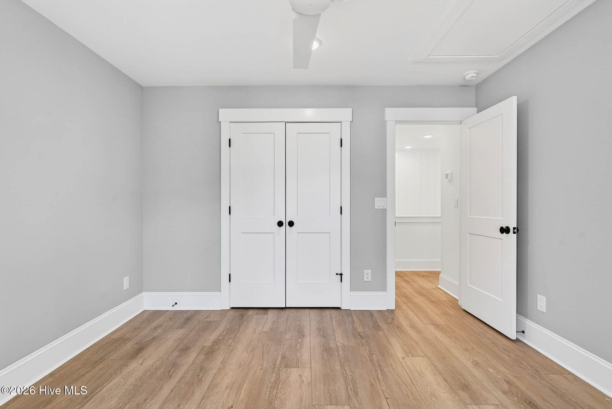 100531409 | Photo 16