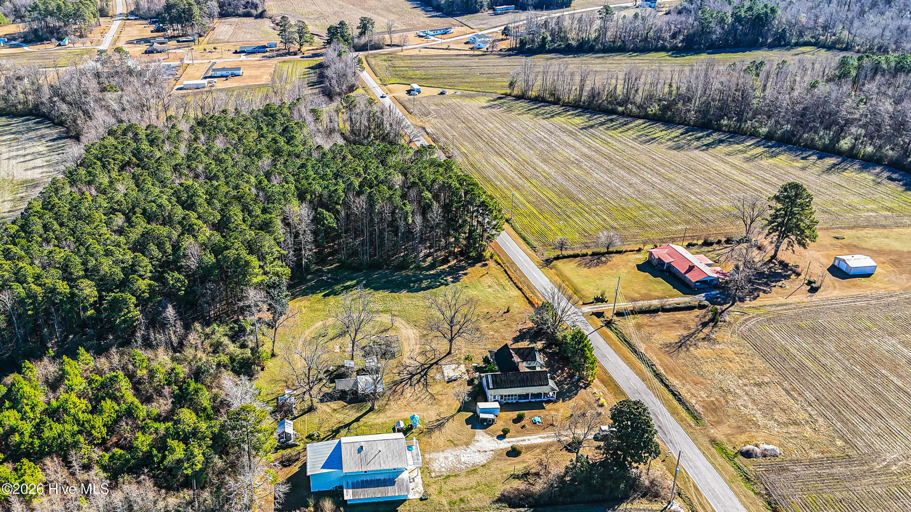 100549840 | Photo 32