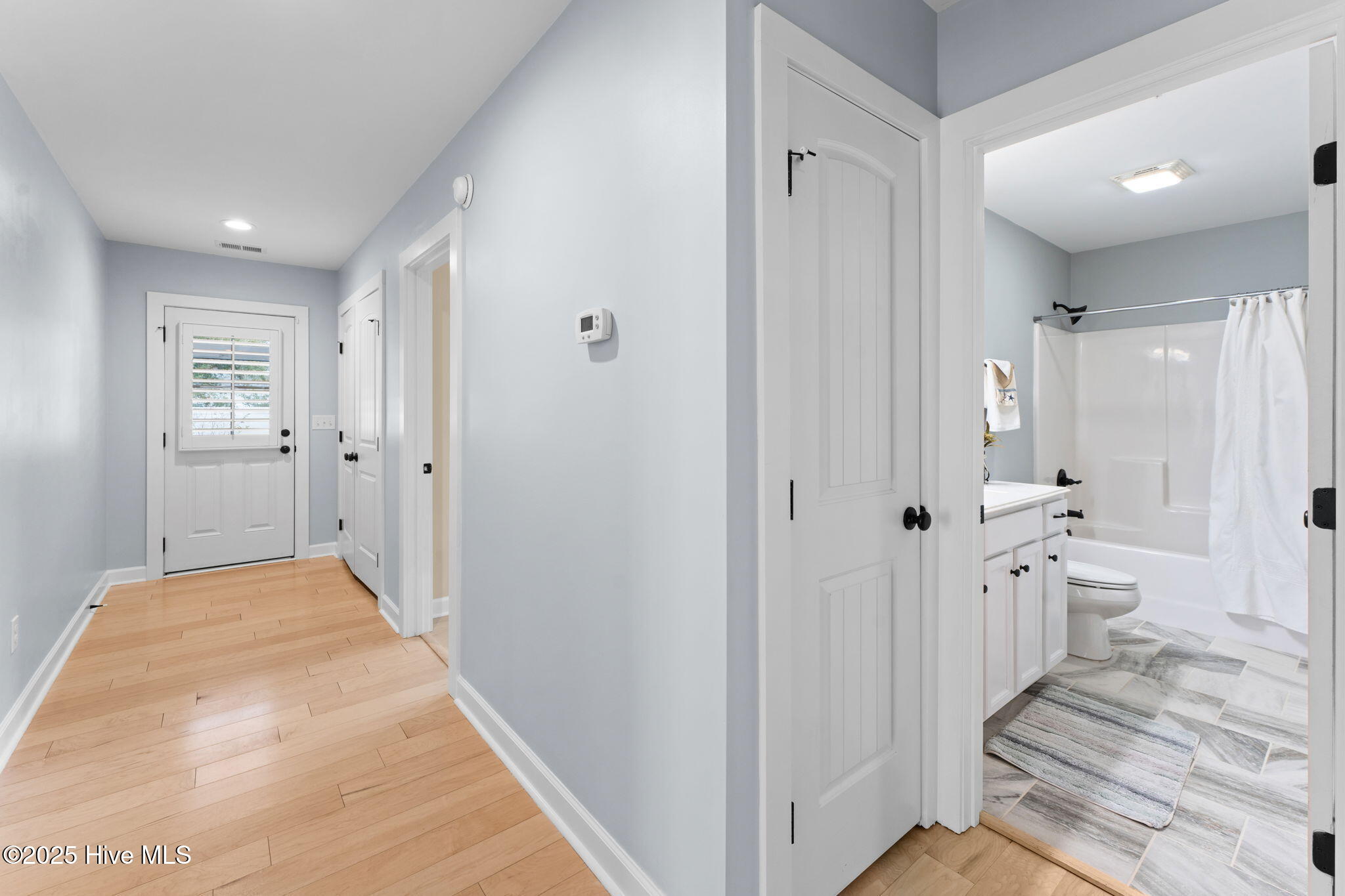 100538896 | Photo 30