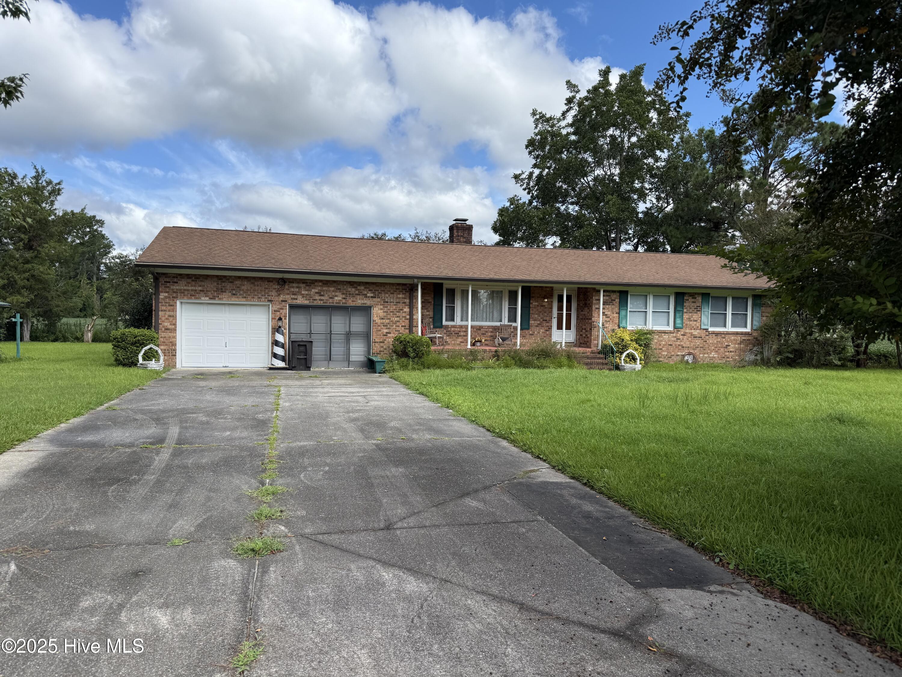 Property at 107 Hampshire Lane