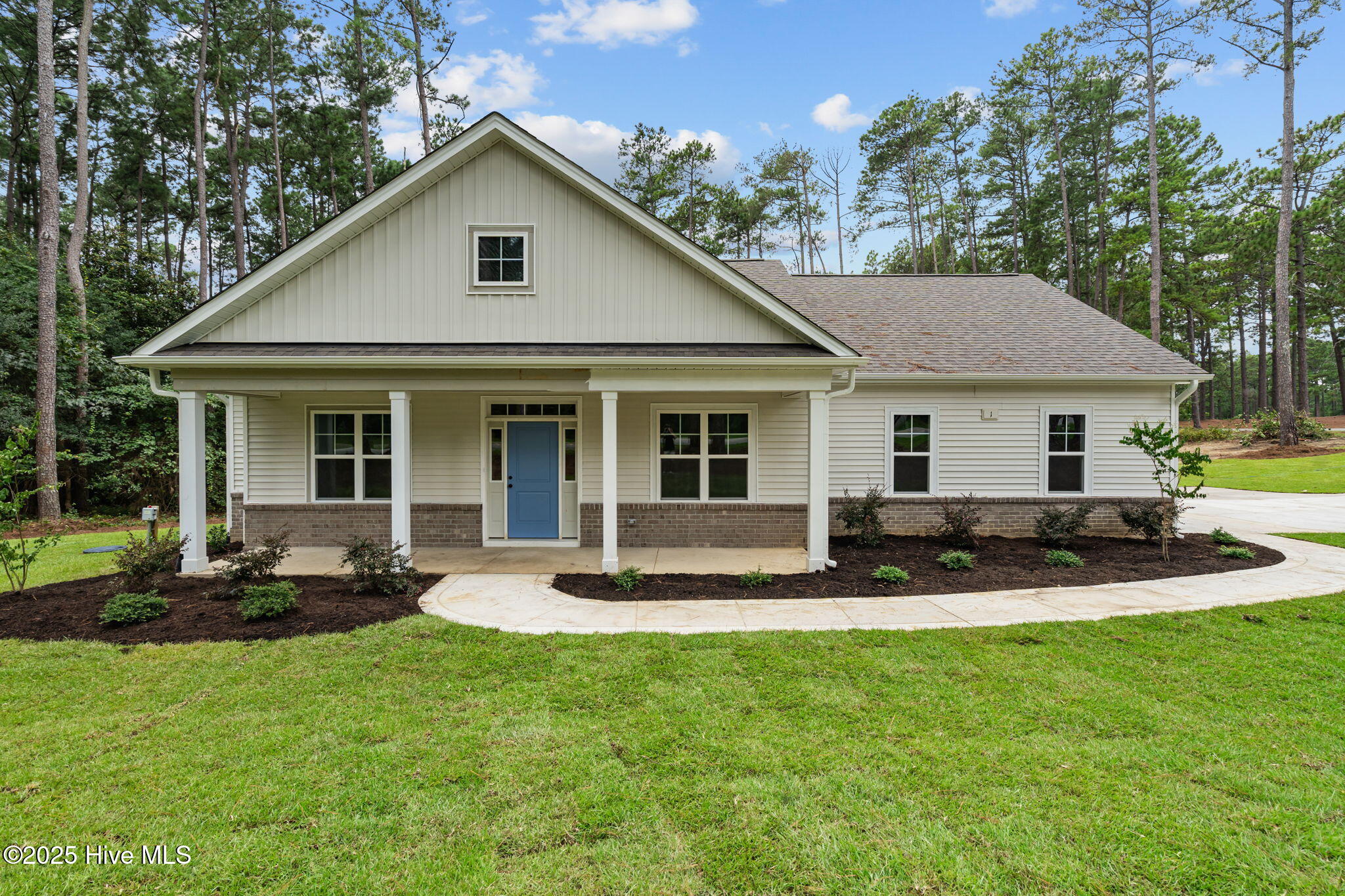 1 Foxfire Boulevard