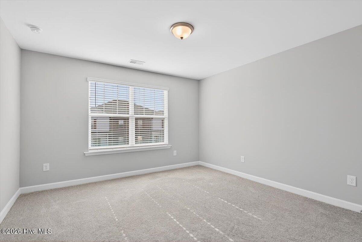 100552947 | Photo 36