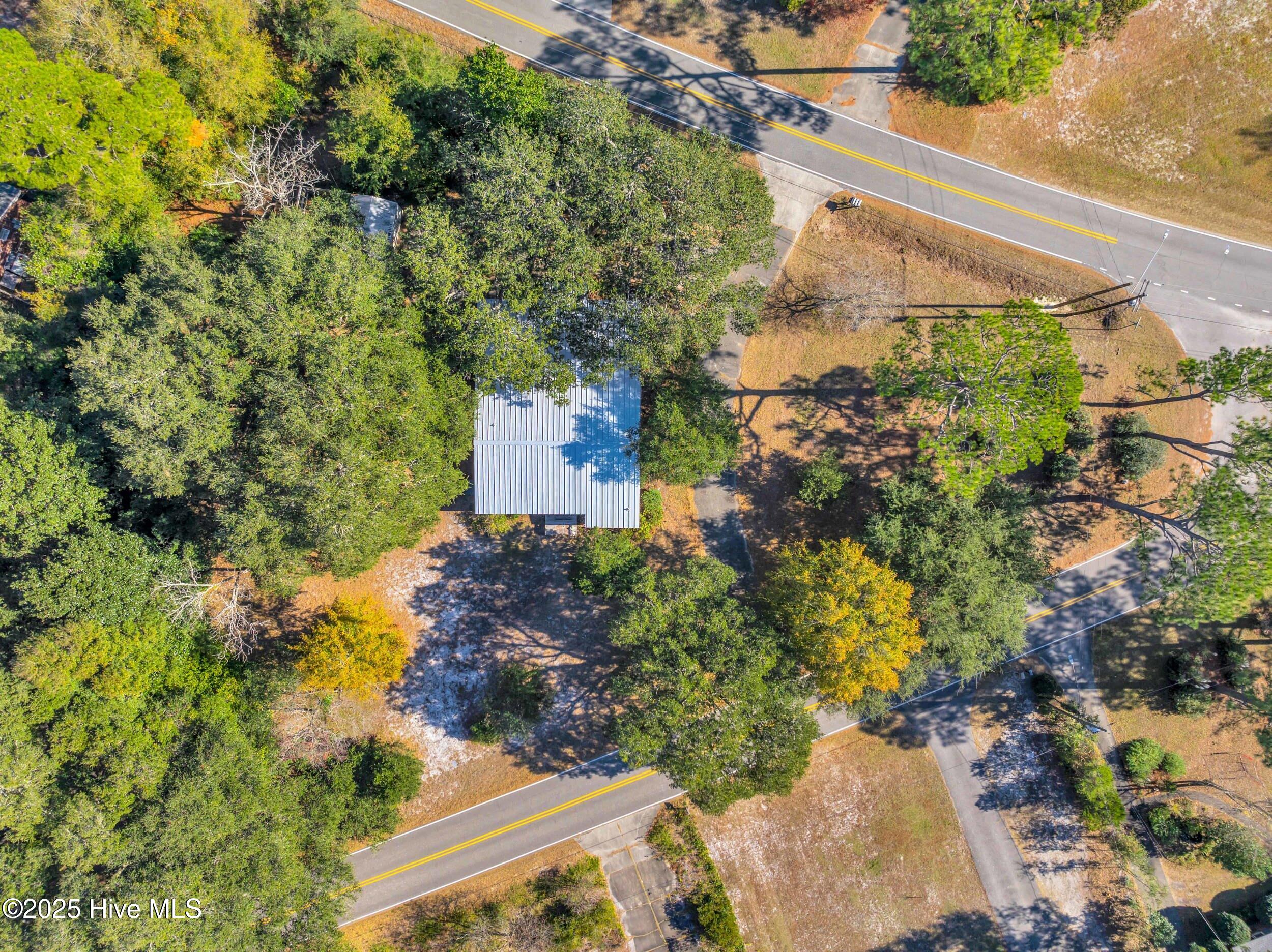 100532133 | Photo 12