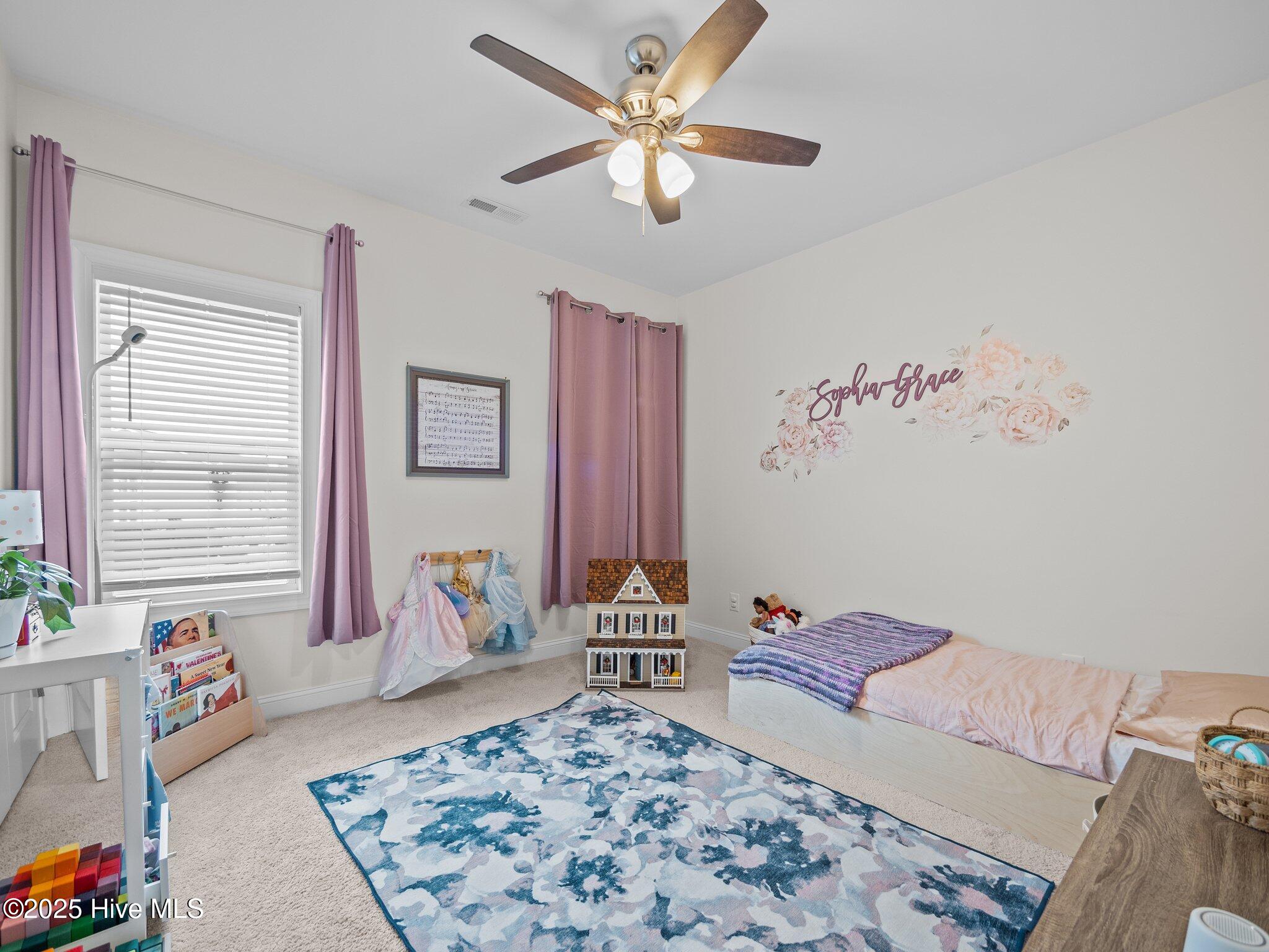 100565720 | Photo 14