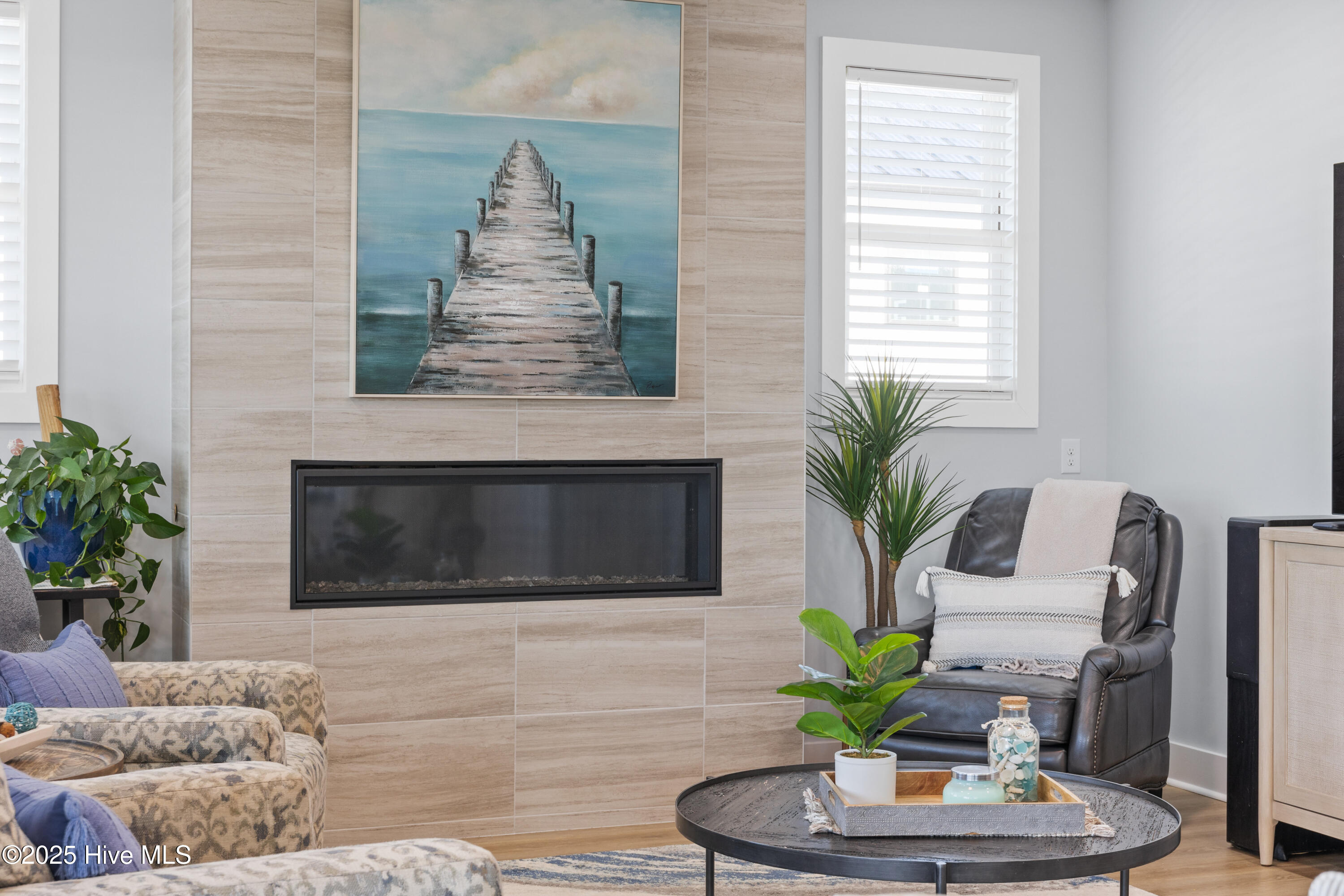 21 Porpoise Place, North Topsail Beach, NC 28460 – photo 8: 004_21_porpoise_place-4_831