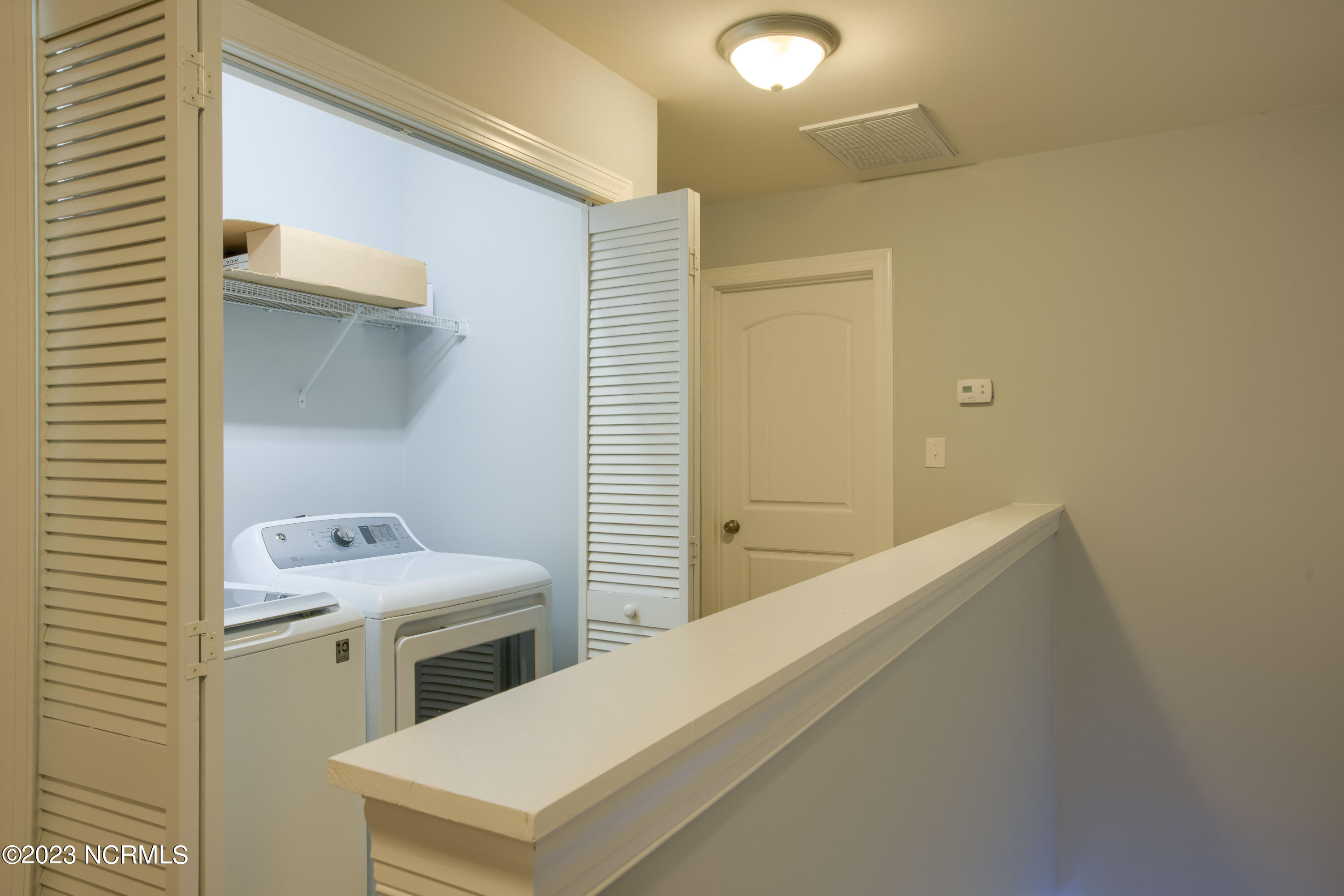 100545817 | Photo 30