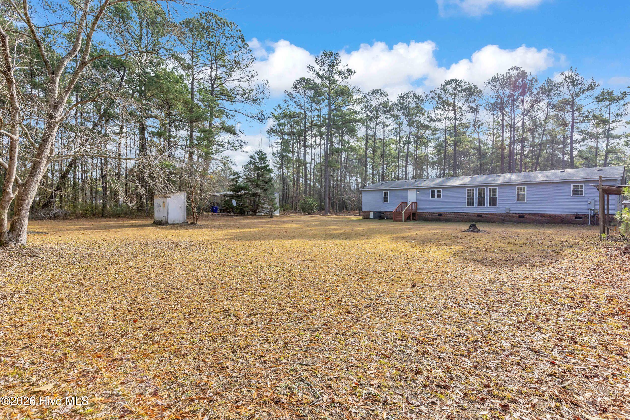 100550354 | Photo 32