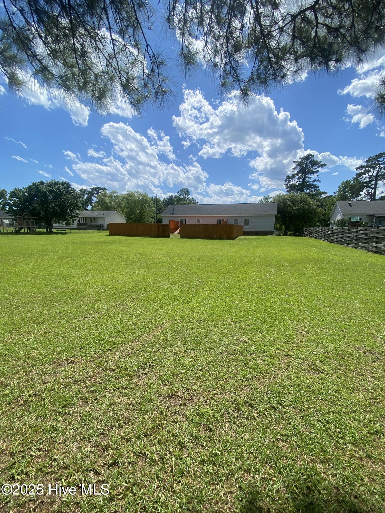 152 Meadowlark Lane,Newport