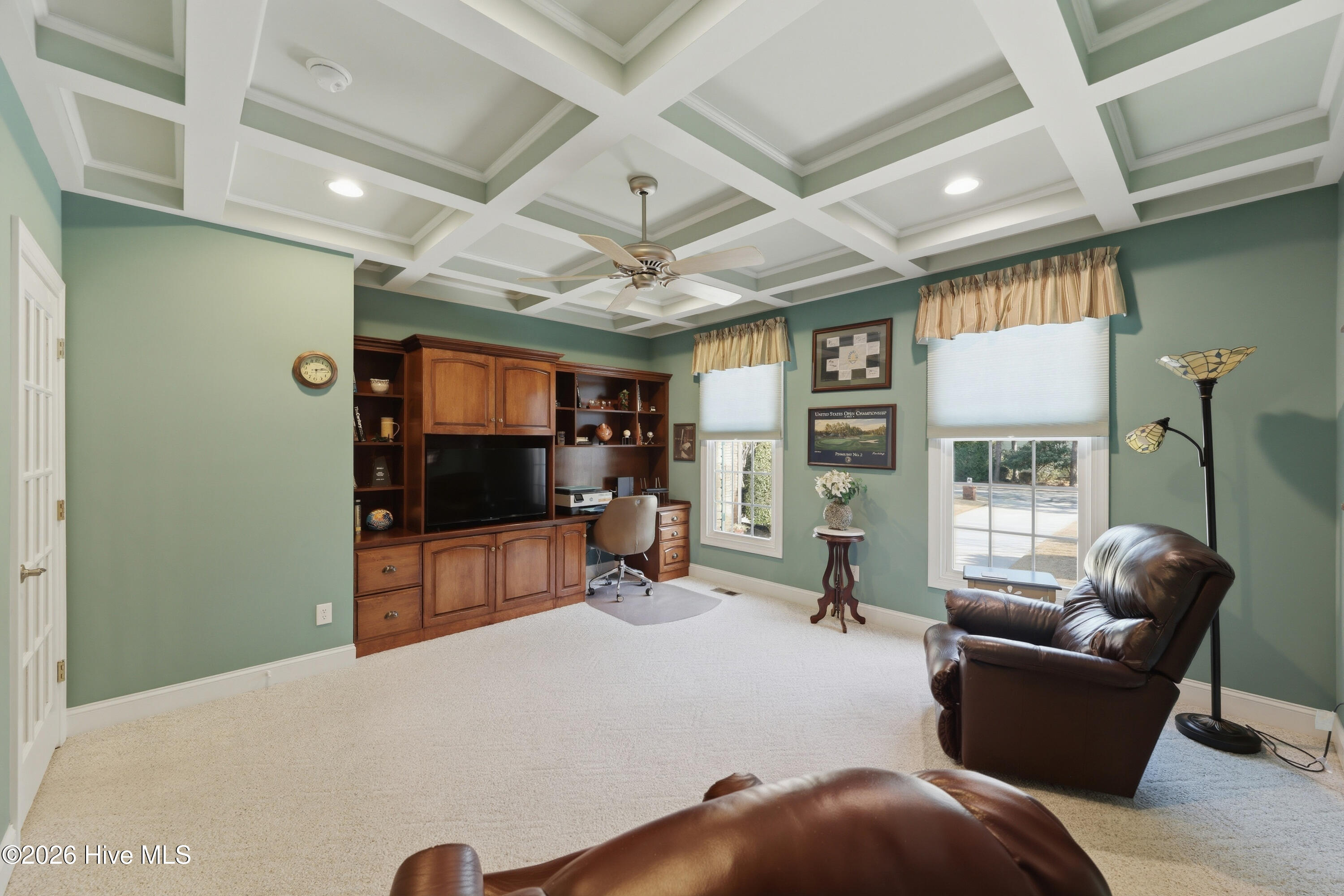 100558139 | Photo 32