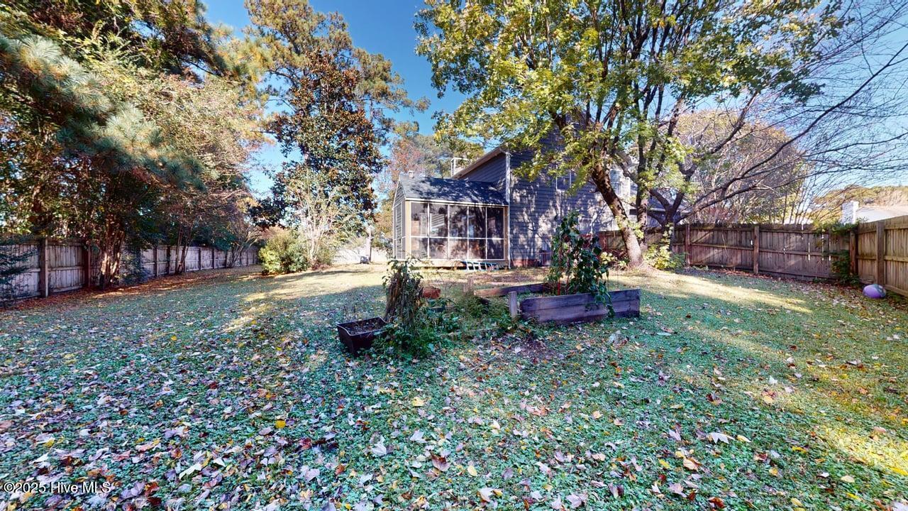 100541217 | Photo 42