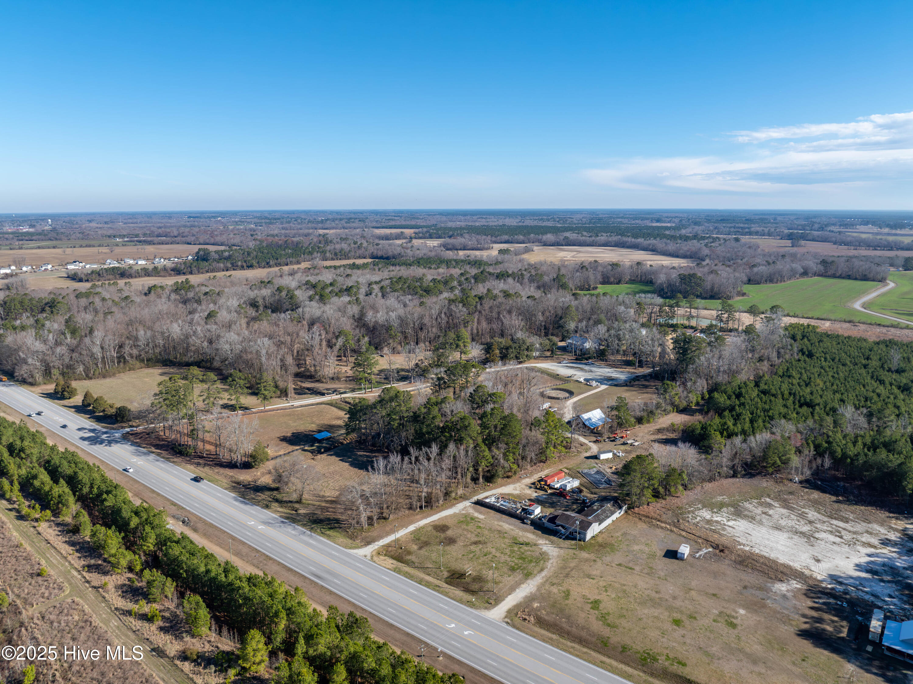 100545633 | Photo 78