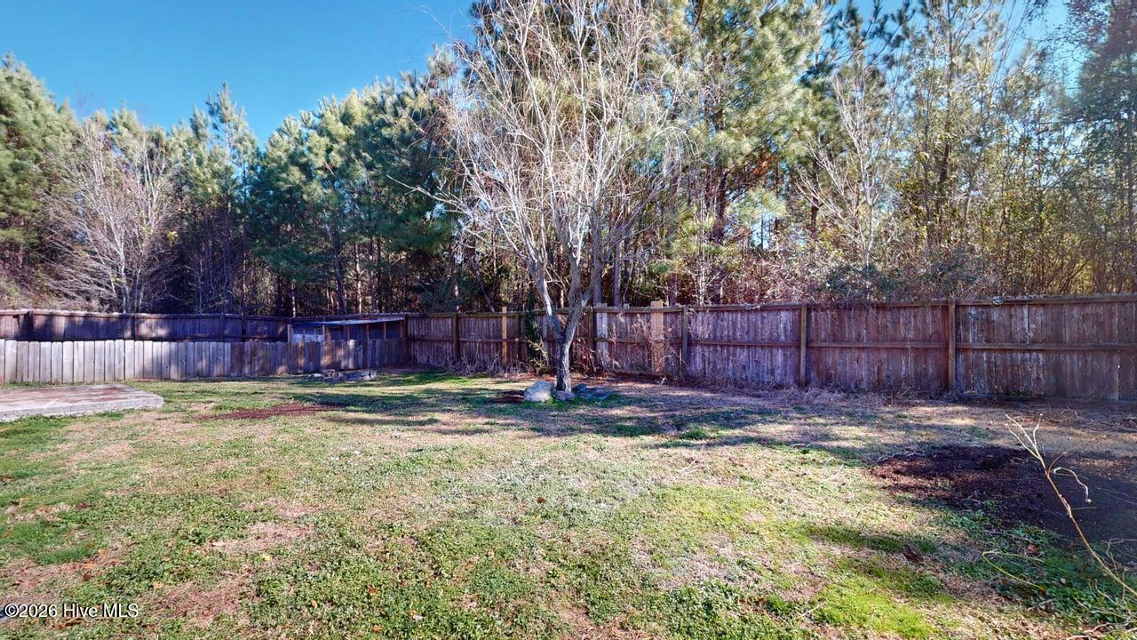 100552831 | Photo 24