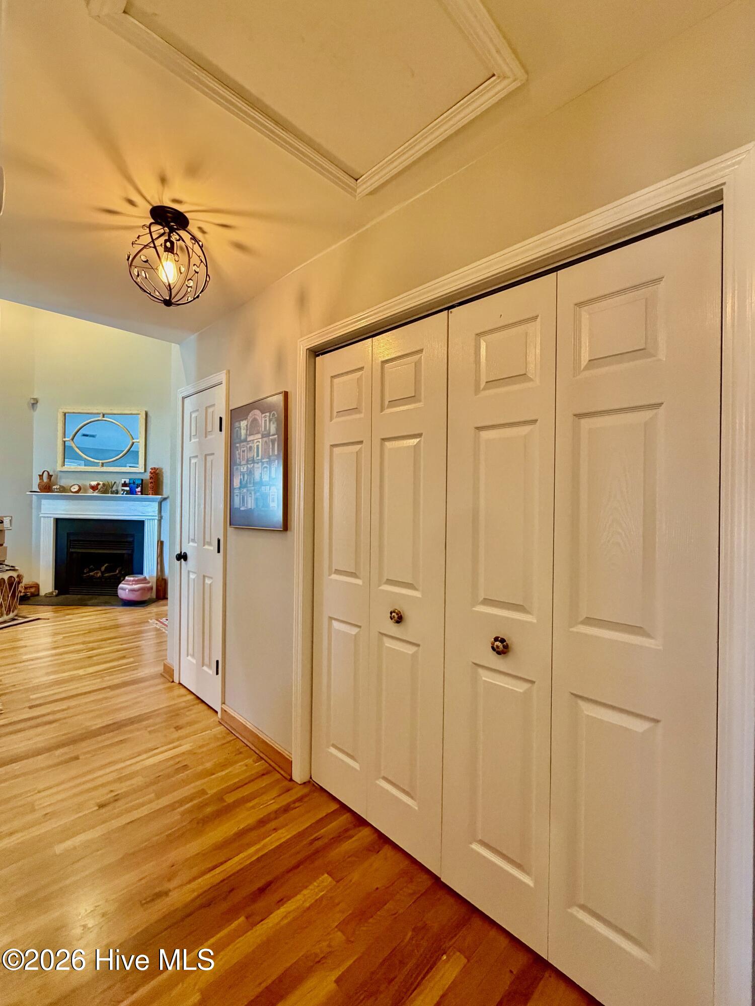 100553297 | Photo 26