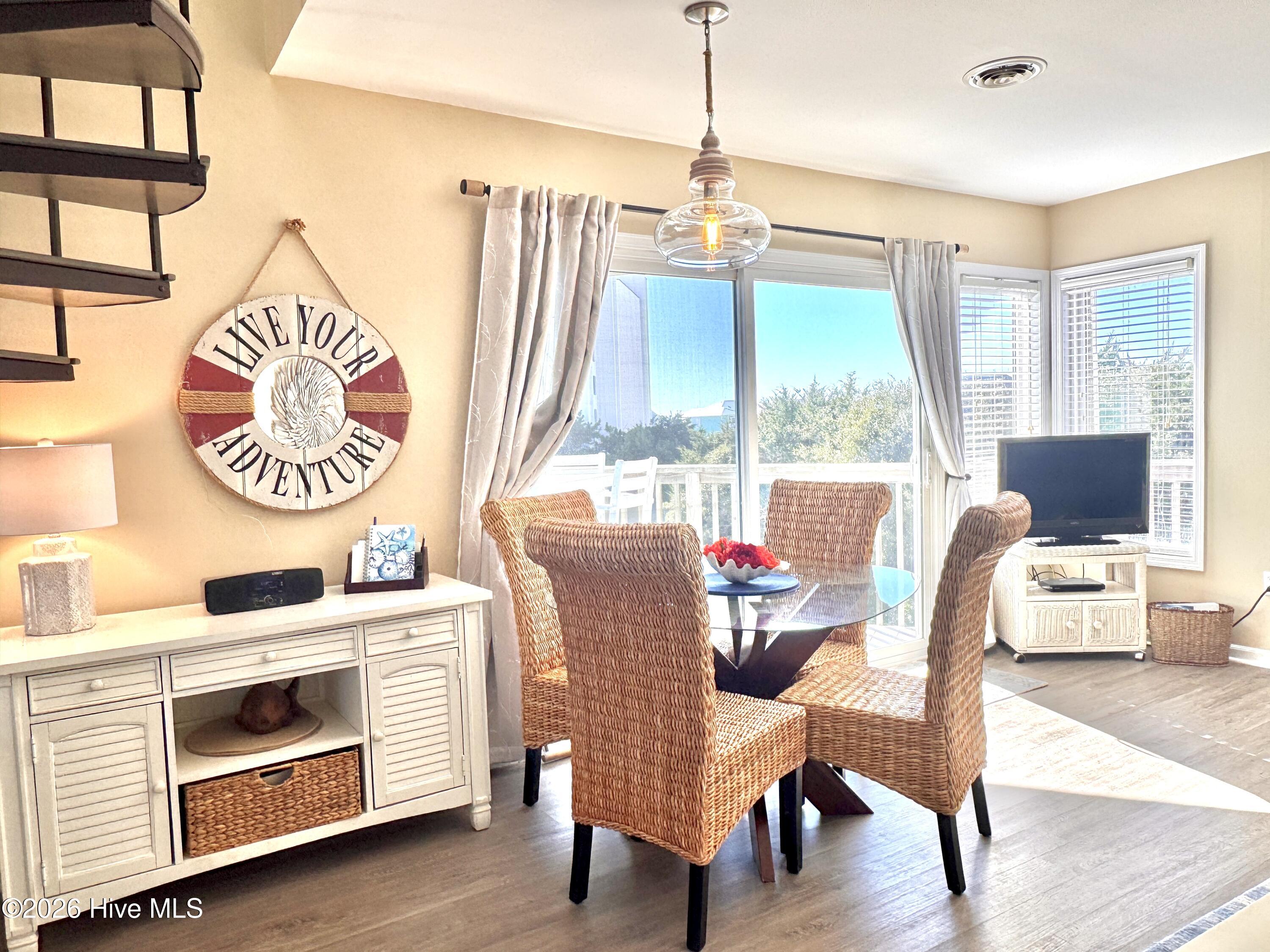 8801 Reed Drive UNIT 208n, Emerald Isle, NC, 28594