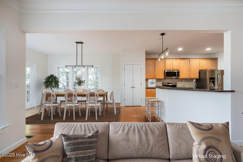 100497692 | Photo 10