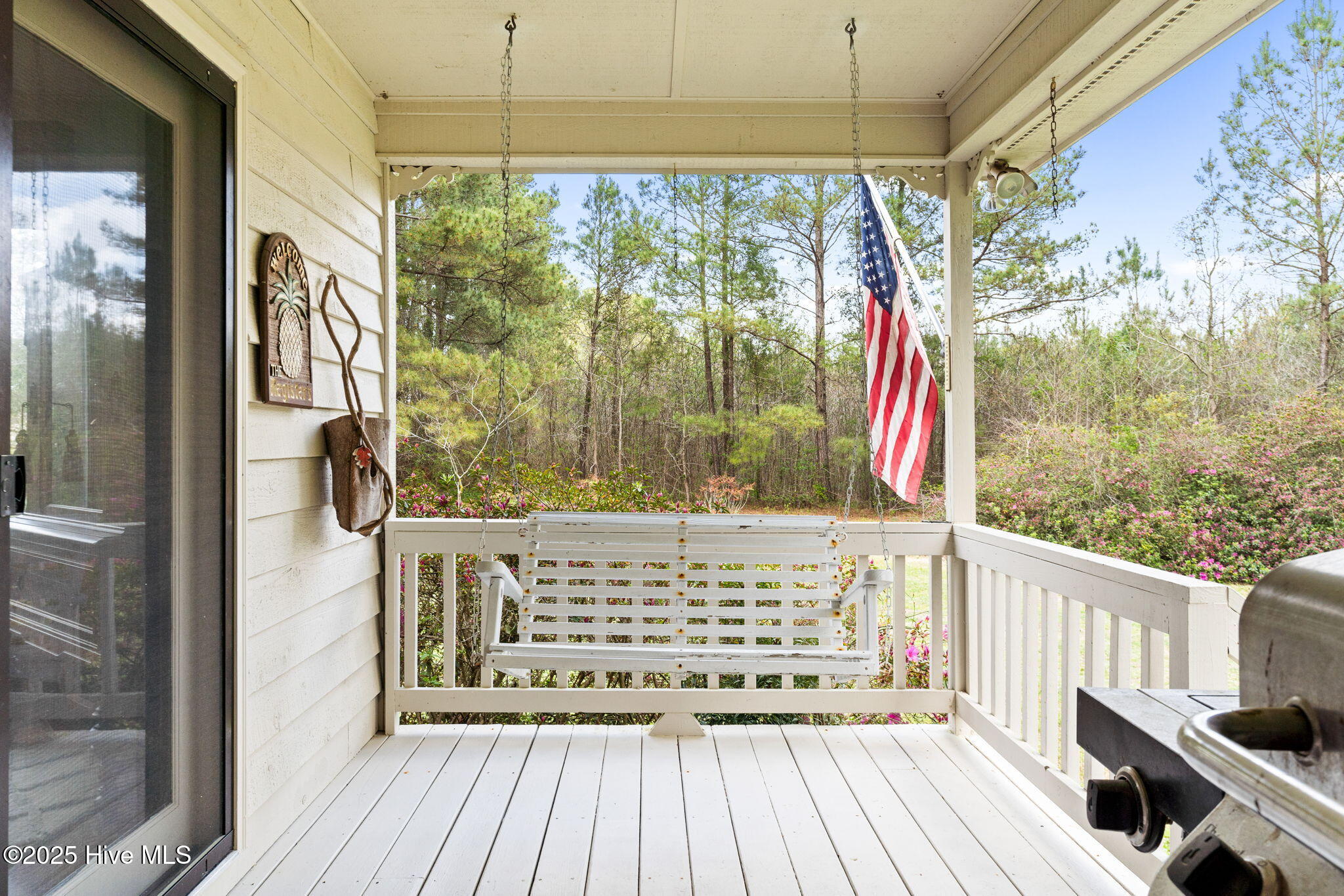 100499054 | Photo 22