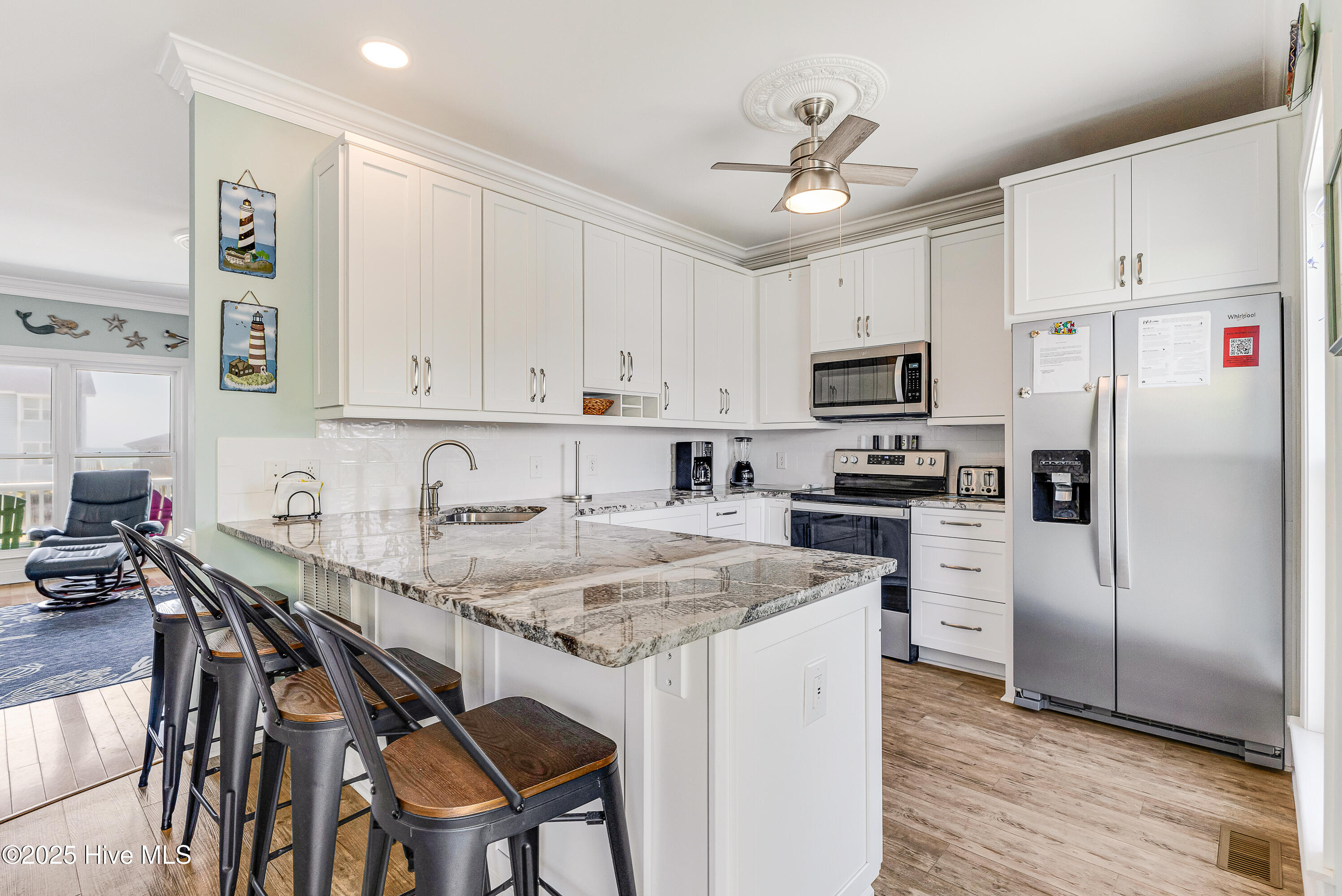 100515525 | Photo 14