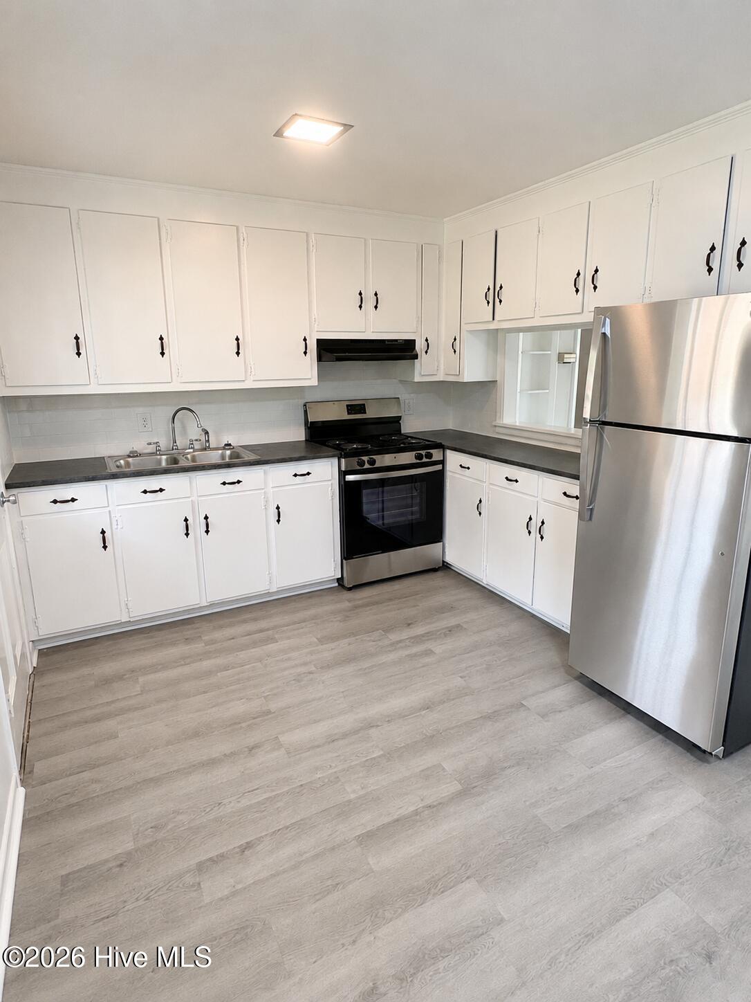 Exterior photo of 4356 Eastern Pines Road 3, Greenville, NC 27858. MLS: 100582160