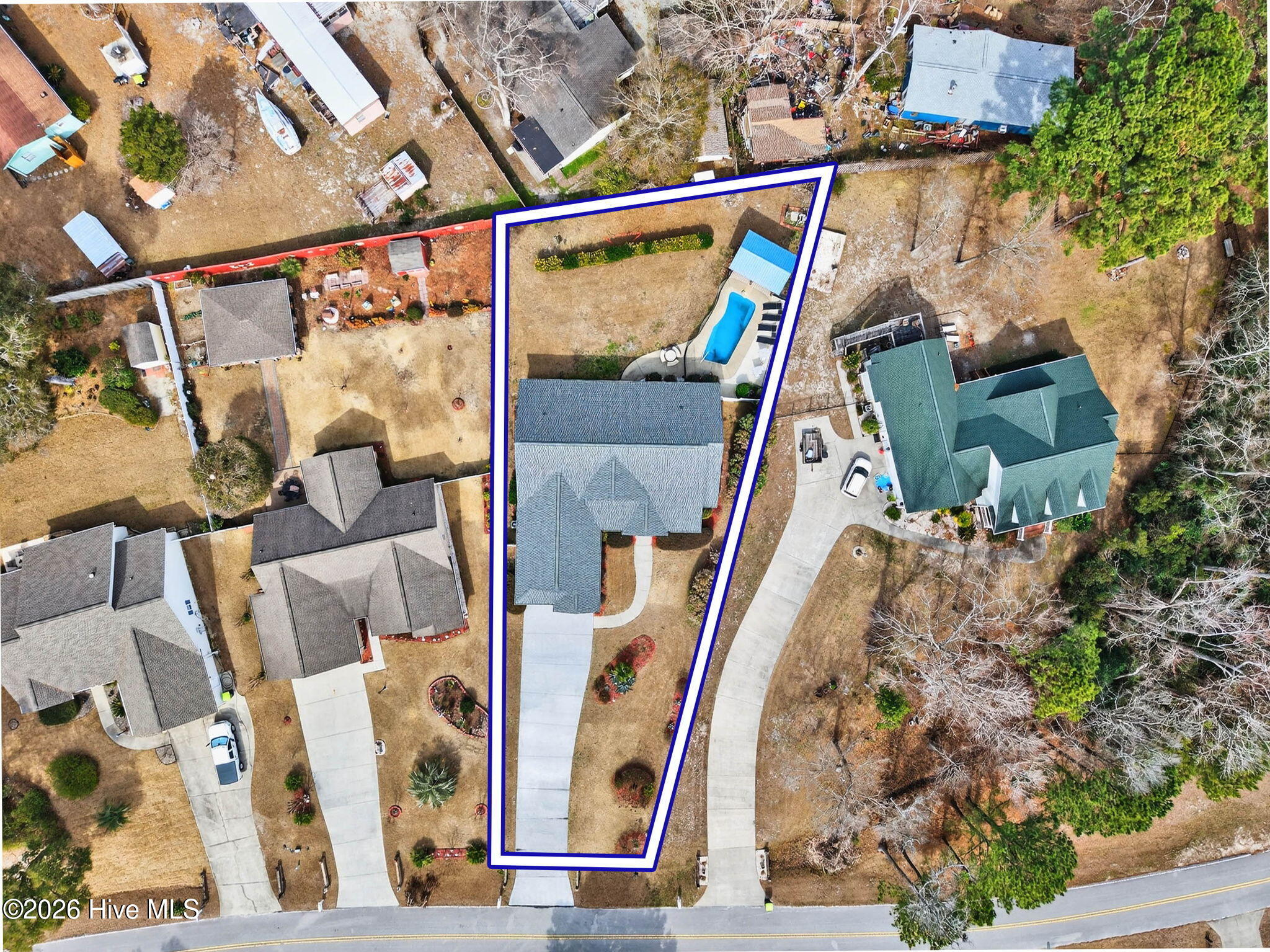 100556471 | Photo 42