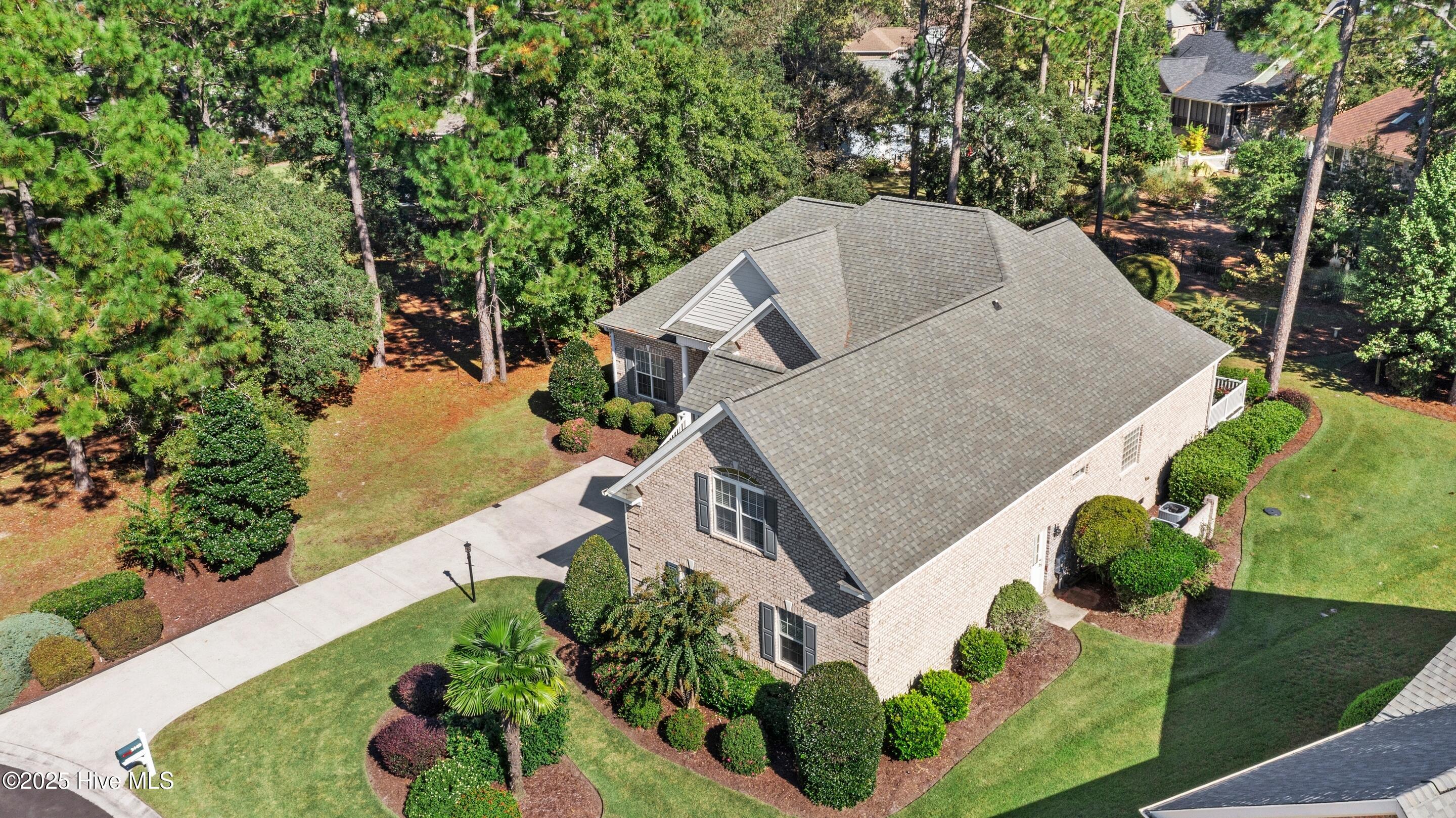 100538376 | Photo 72