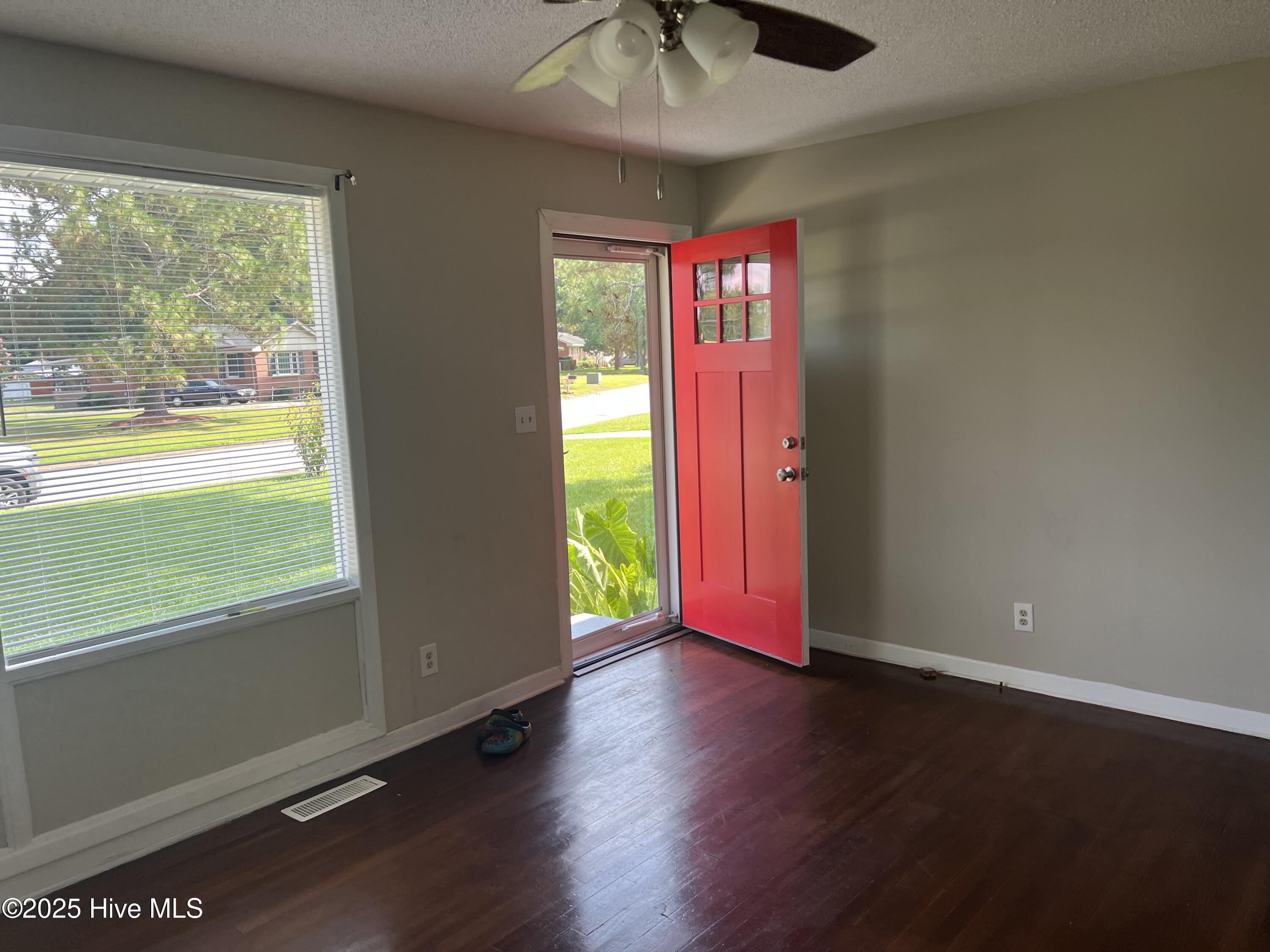 2505 Beechwood Drive