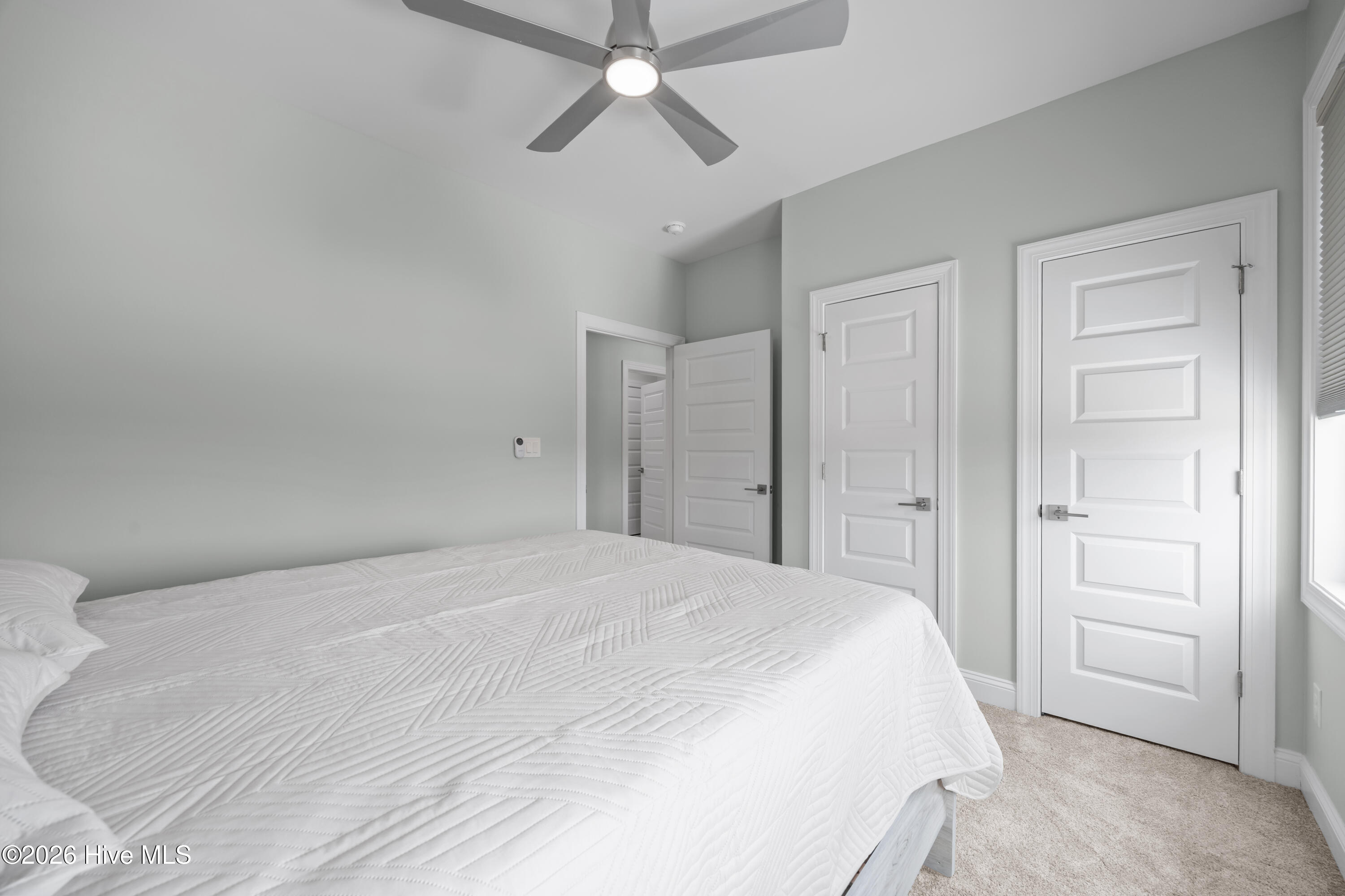 104 E Seaview Drive, Emerald Isle, NC, 28594