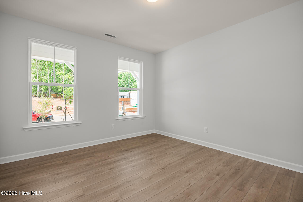 3rd image of 347 Queensferry Ln, Aberdeen, NC 28315 | MLS# 100598491
