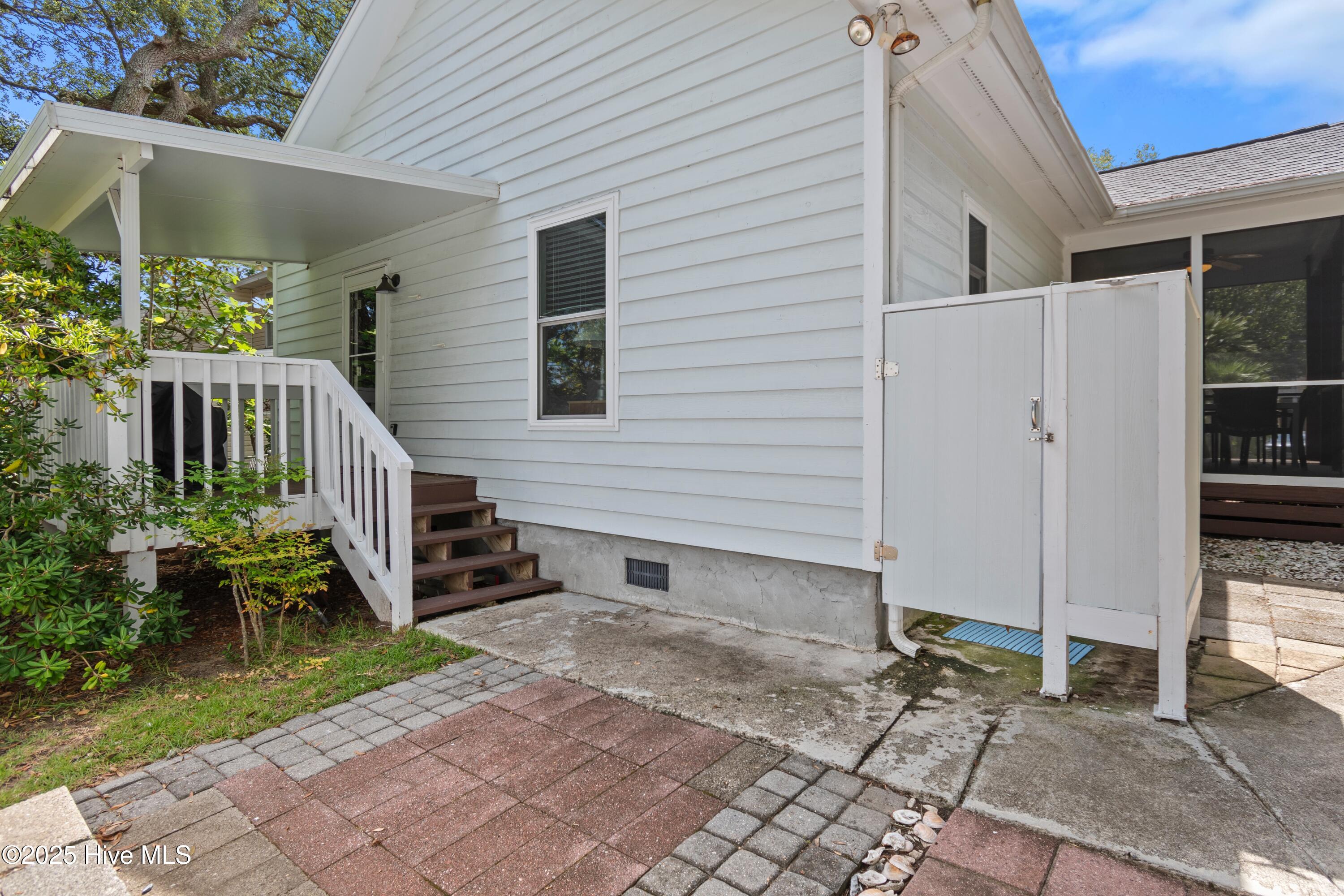 100522273 | Photo 29