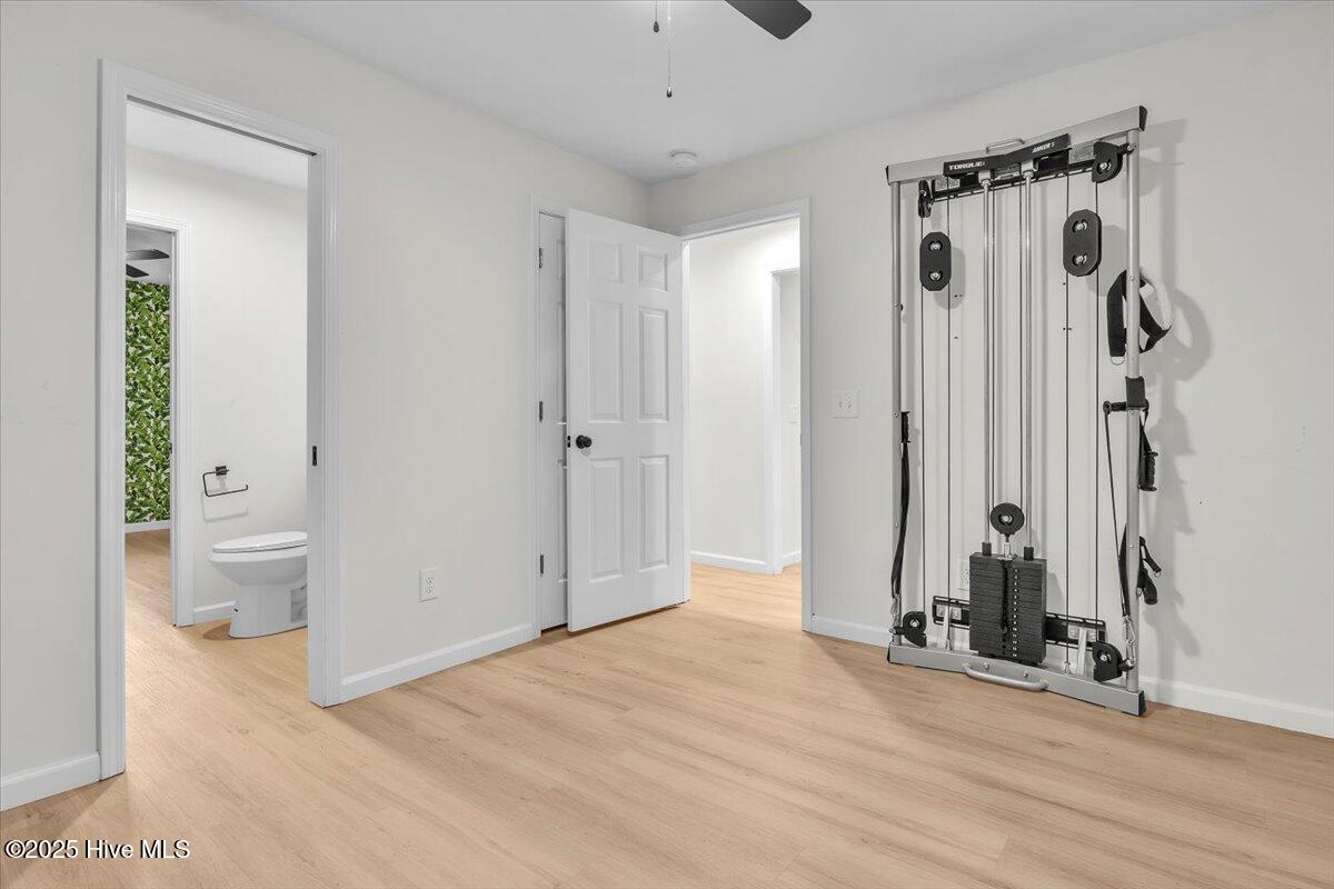 100545408 | Photo 25