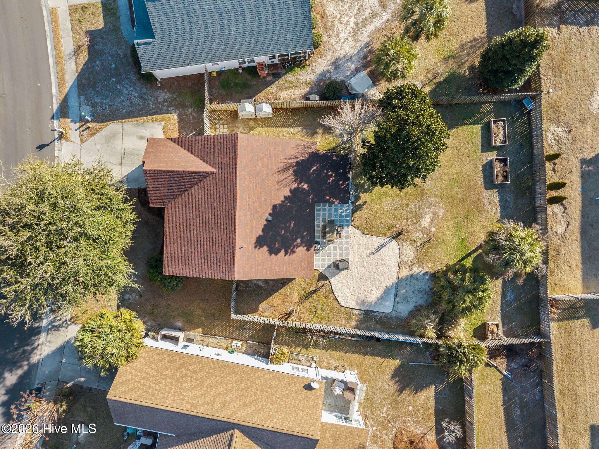 100552857 | Photo 48