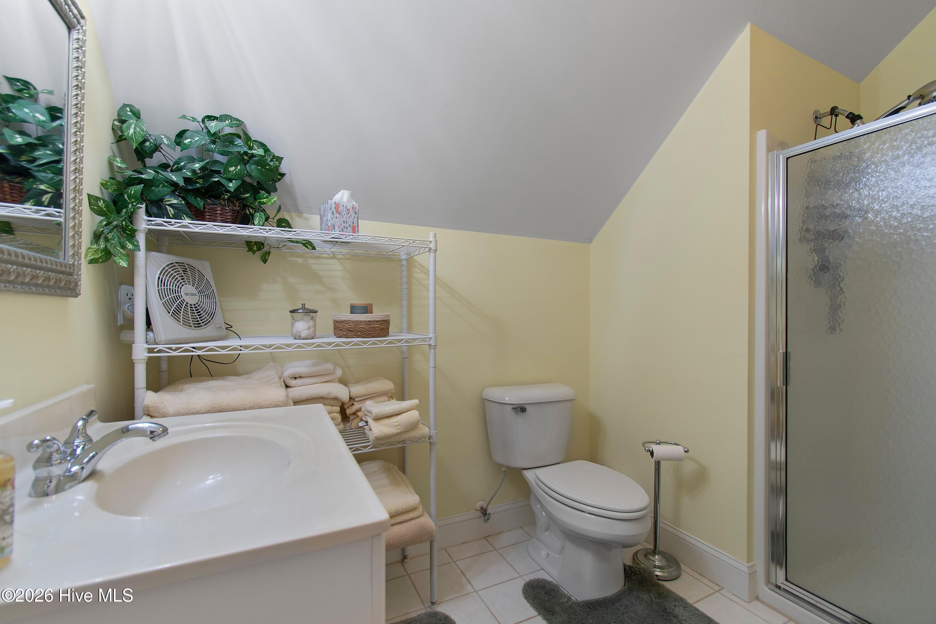 100557471 | Photo 44