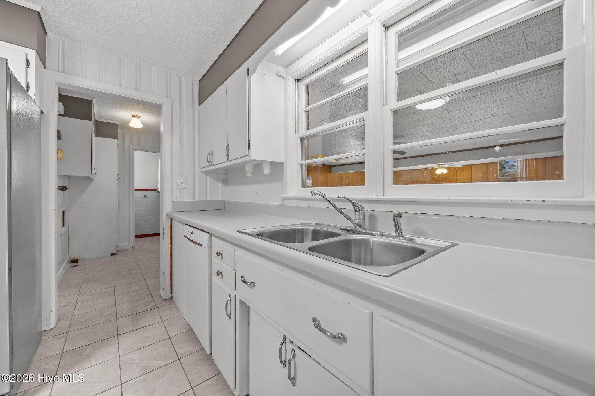 100547084 | Photo 32