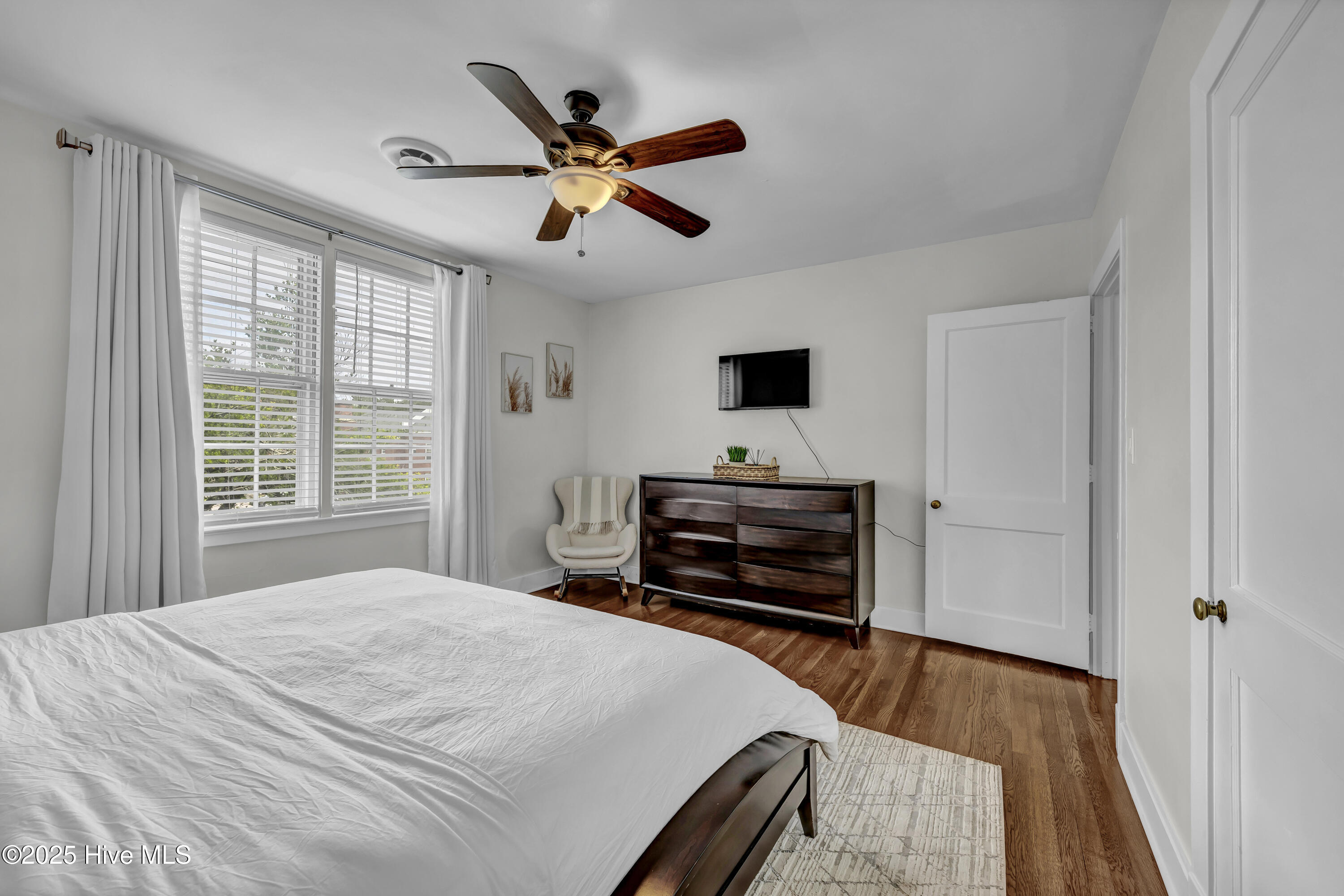 100531238 | Photo 15