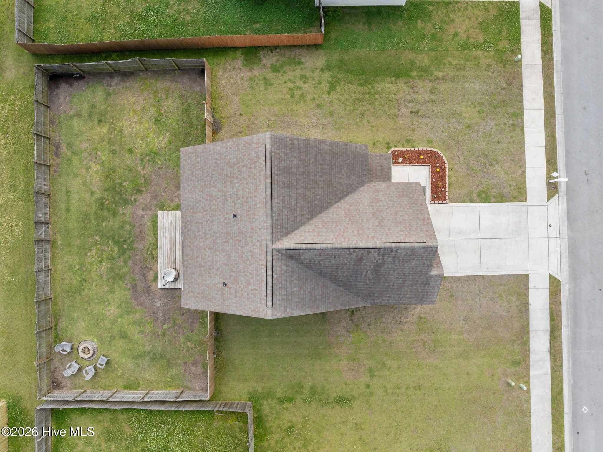 100567212 | Photo 42