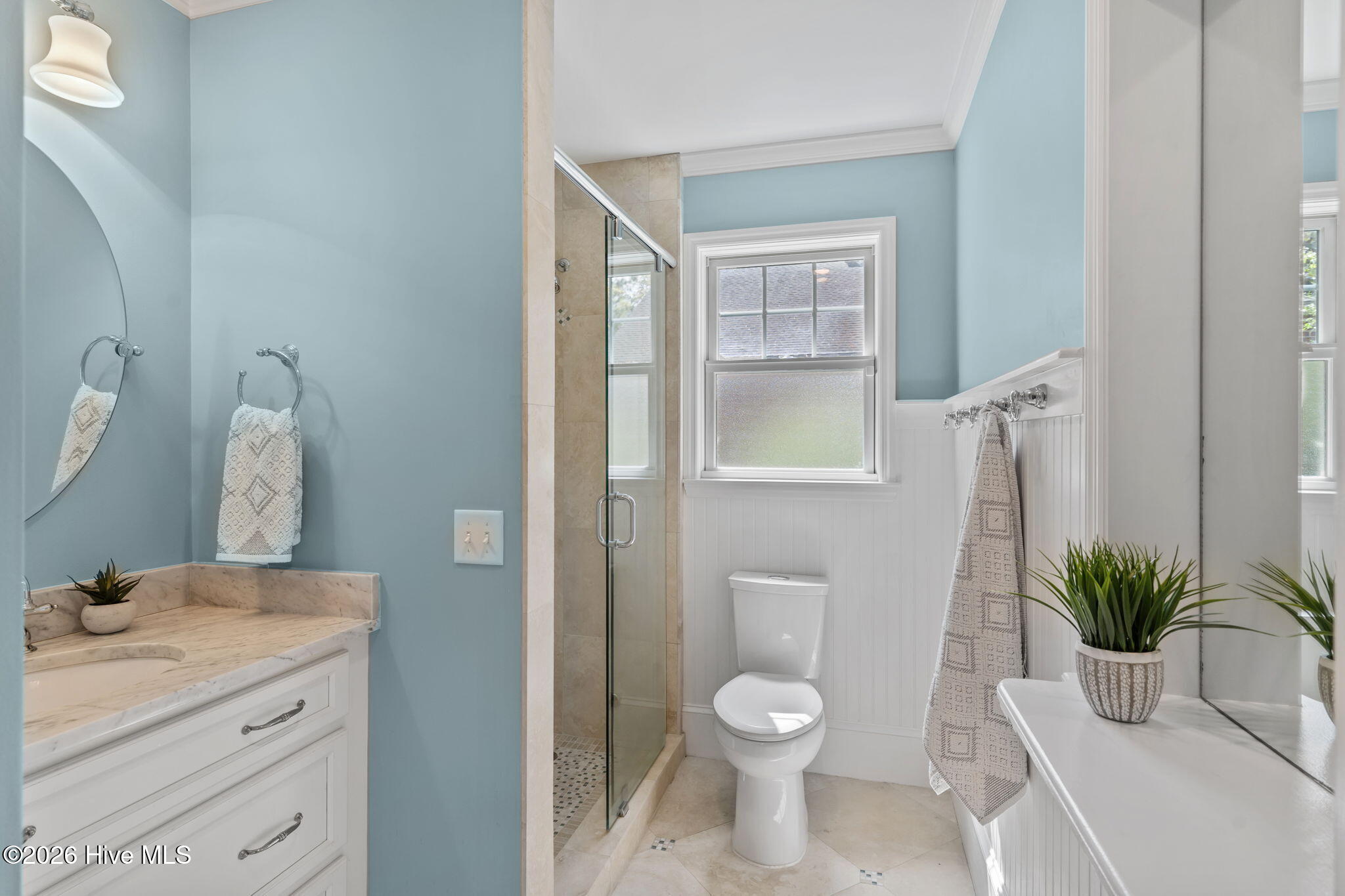 100565544 | Photo 17