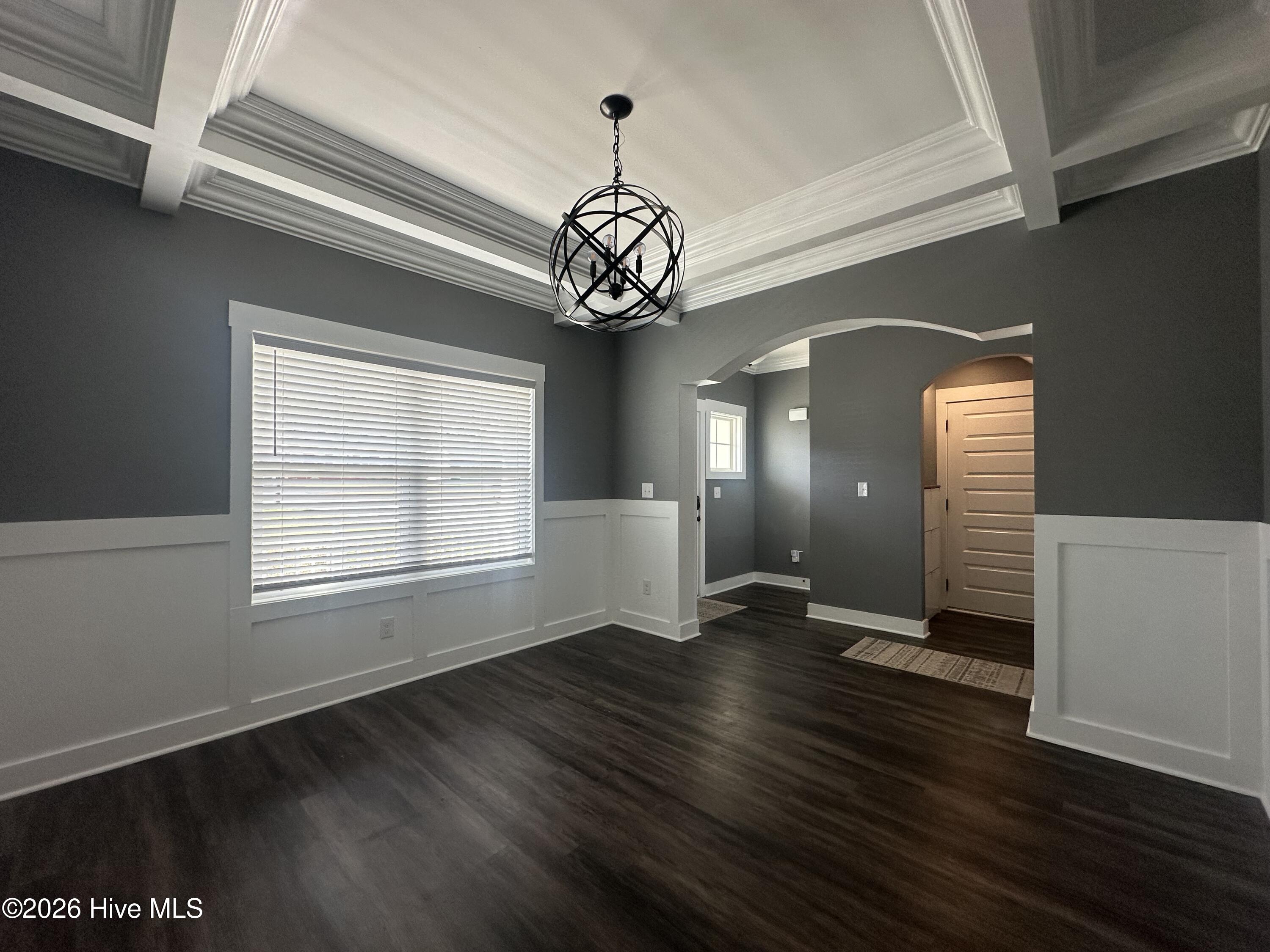 100559148 | Photo 10