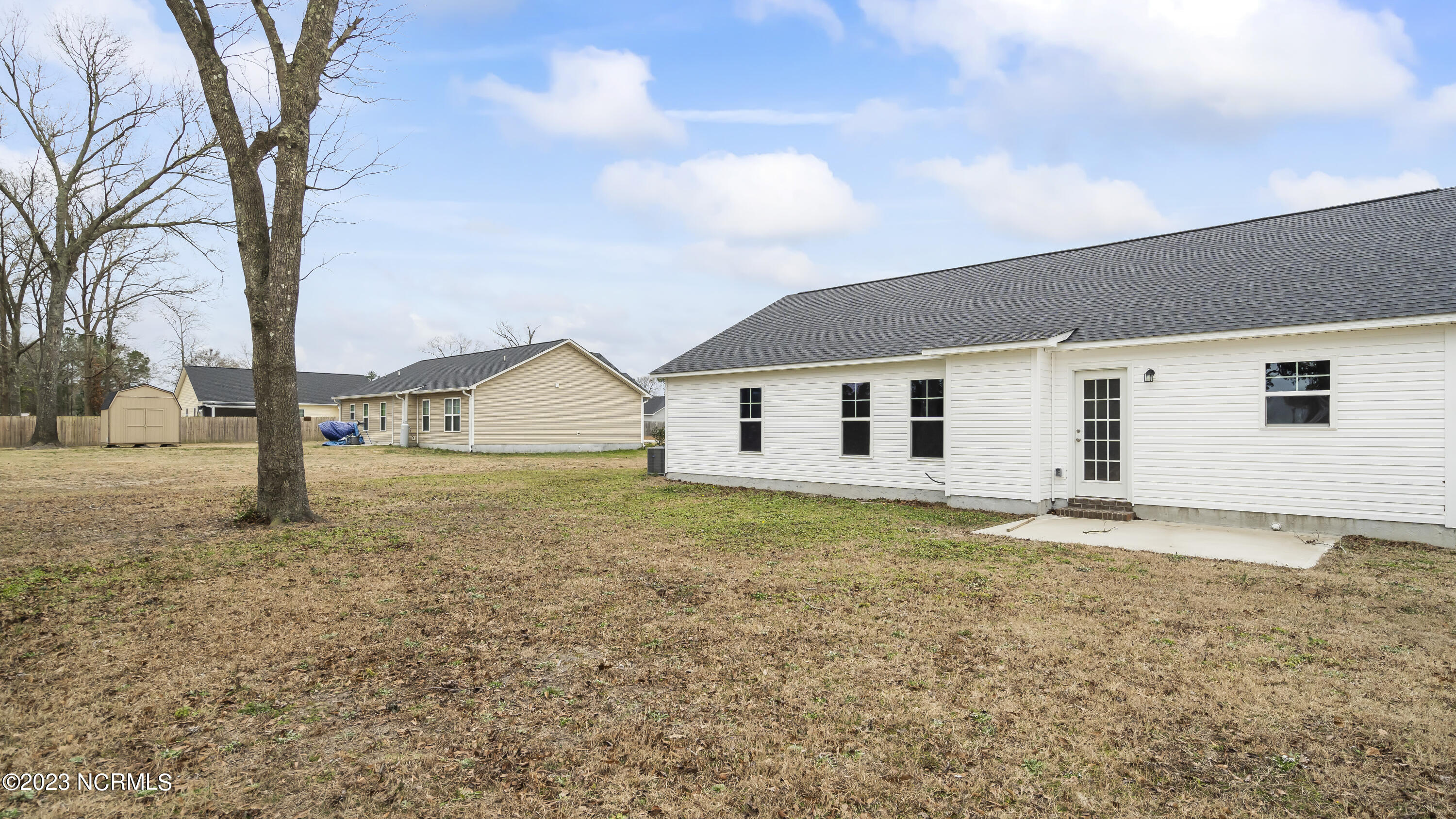 100551451 | Photo 24