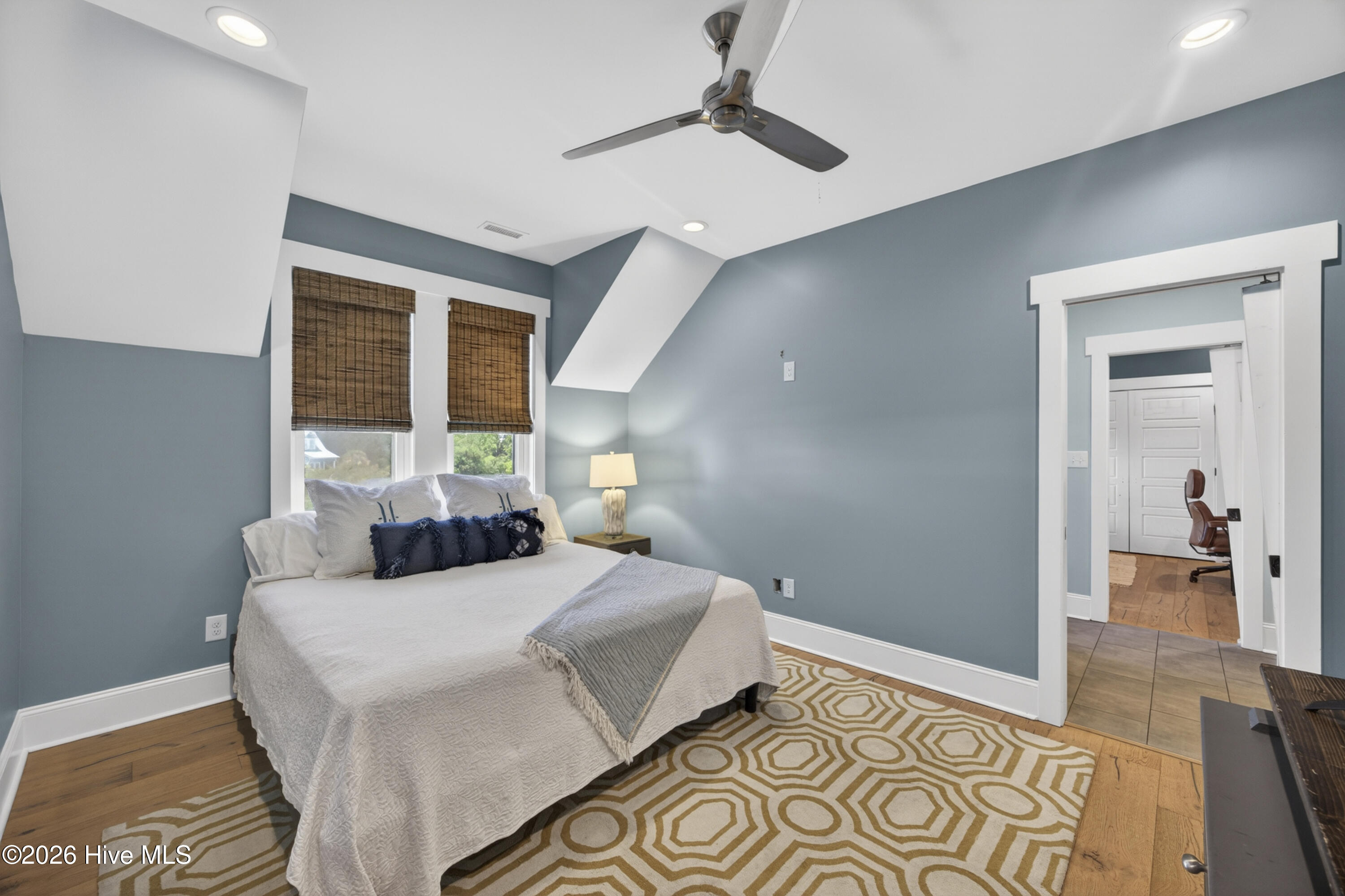 410 Sunrise Court,Emerald Isle