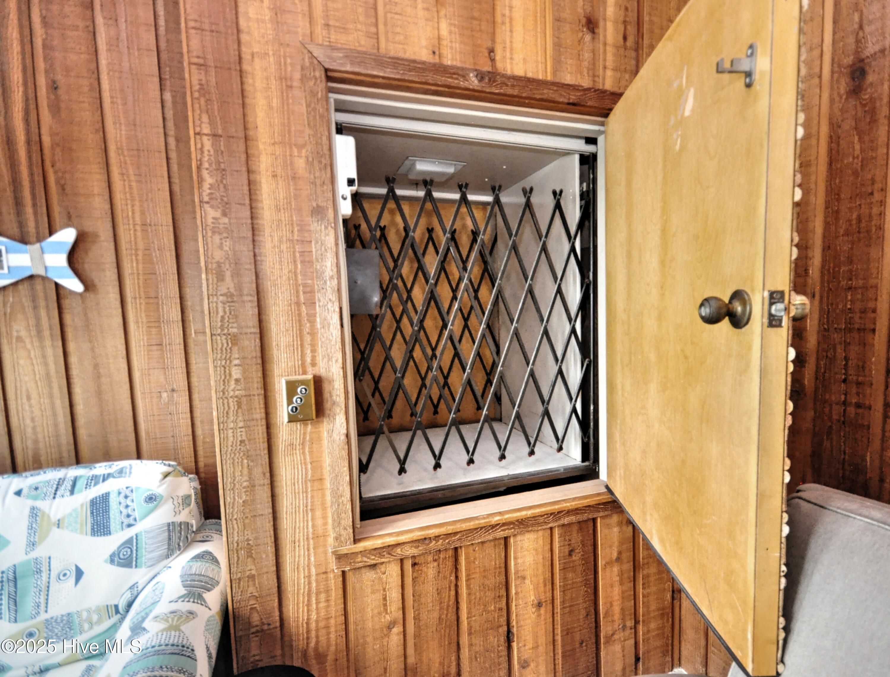 100526298 | Photo 40